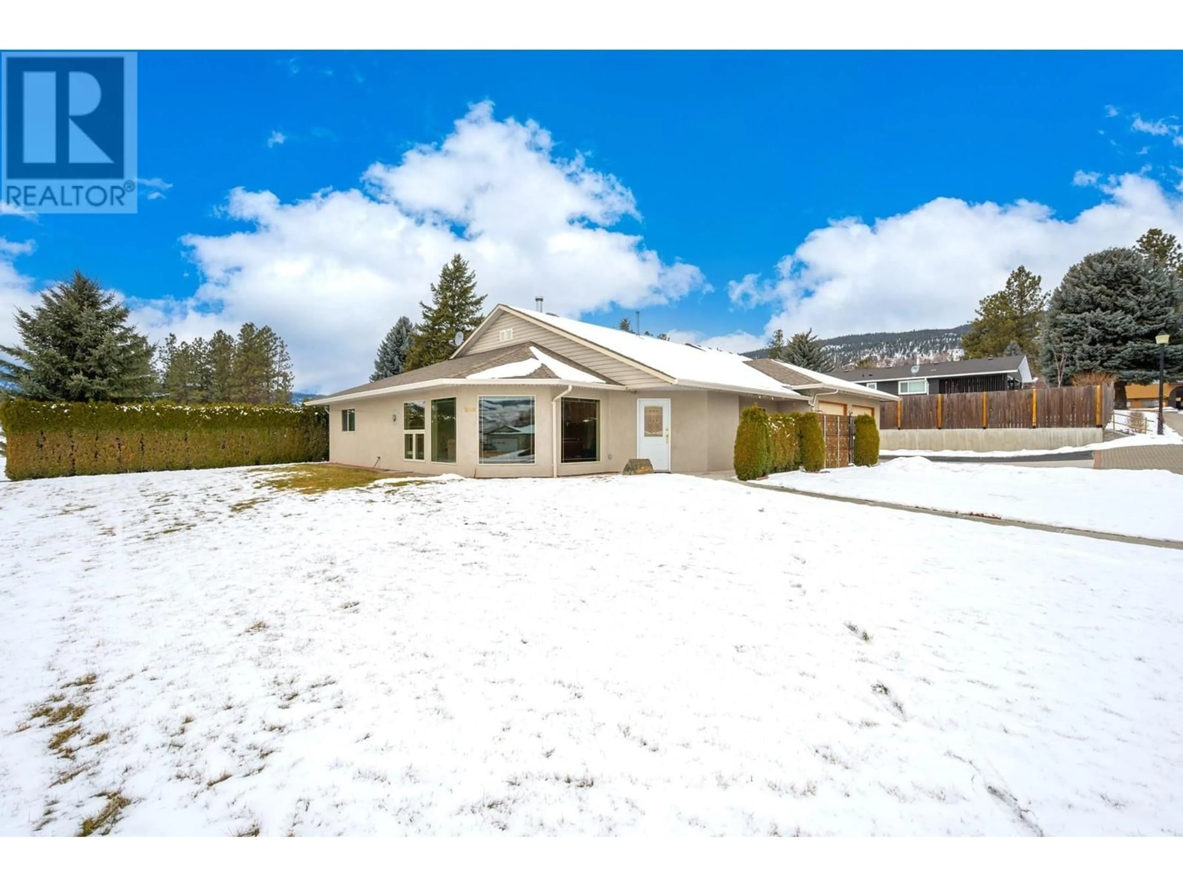 A pic from outside/outdoor area/front of a property/back of a property/a pic from drone, unknown for 2599 Forksdale Avenue, Merritt British Columbia V1K1P8