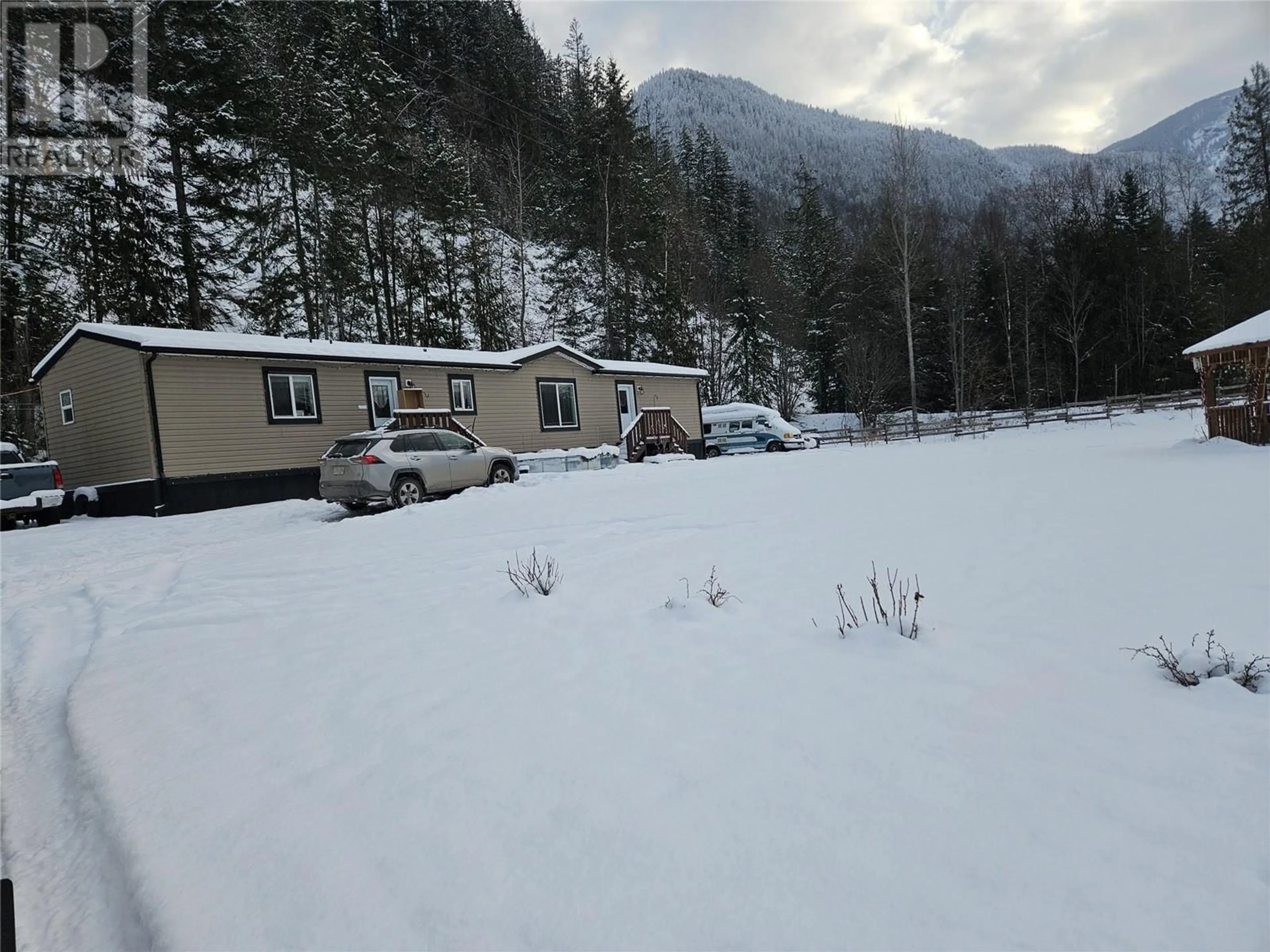 Unknown for 3015 HIGHWAY 6 Highway W Lot# B, Nakusp British Columbia V0G1R1