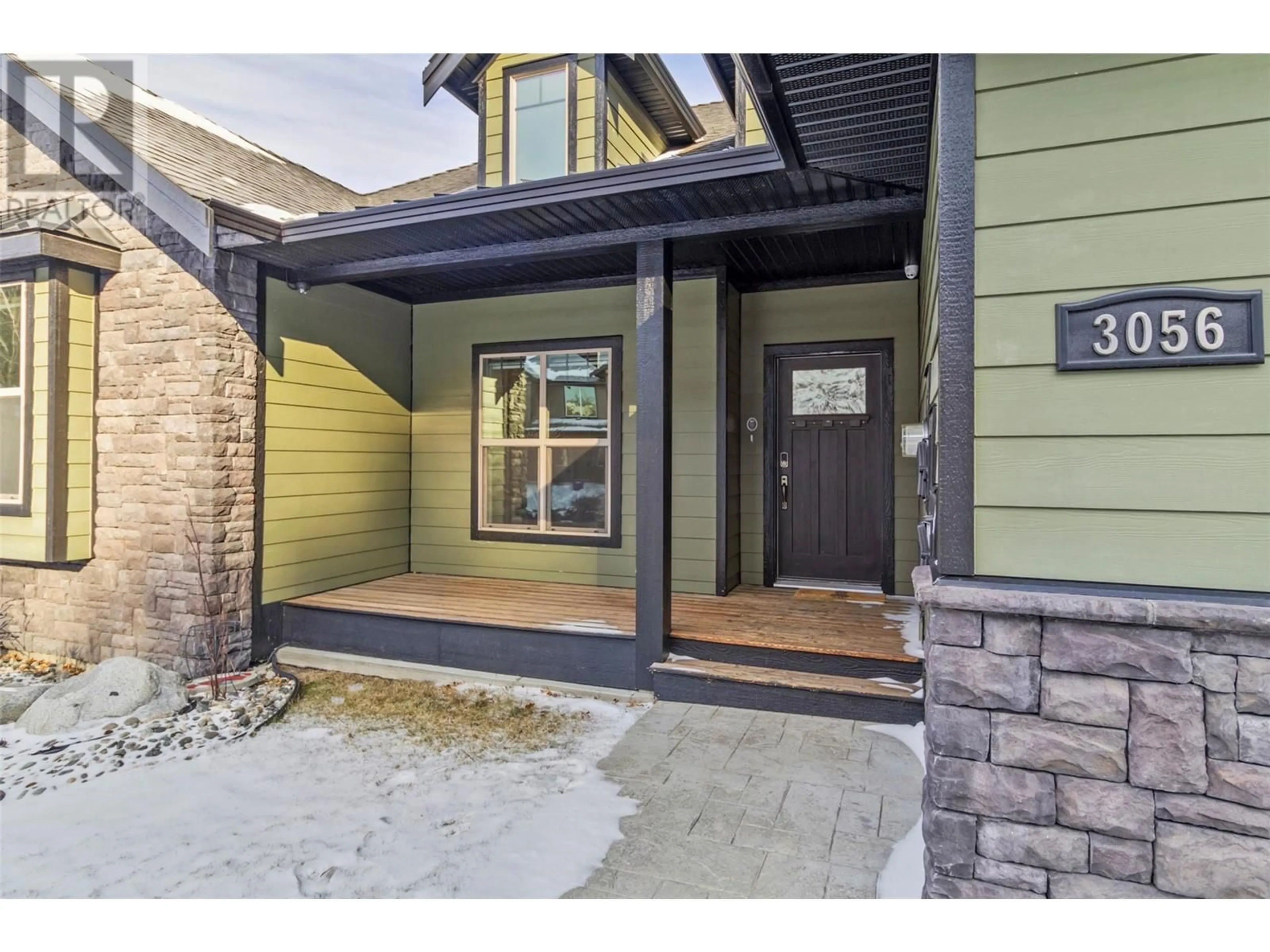 Indoor entryway for 3056 SIMILKAMEEN Place, Kamloops British Columbia V2E2T6