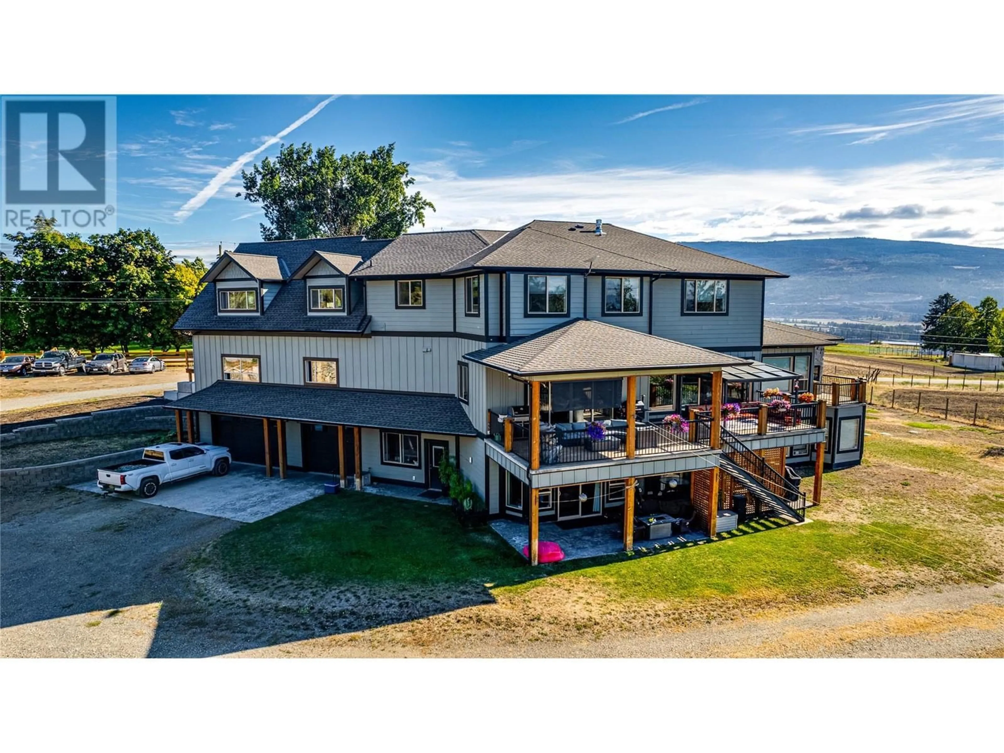 A pic from outside/outdoor area/front of a property/back of a property/a pic from drone, unknown for 645 ST ANNES ROAD, Spallumcheen British Columbia V0E1B5