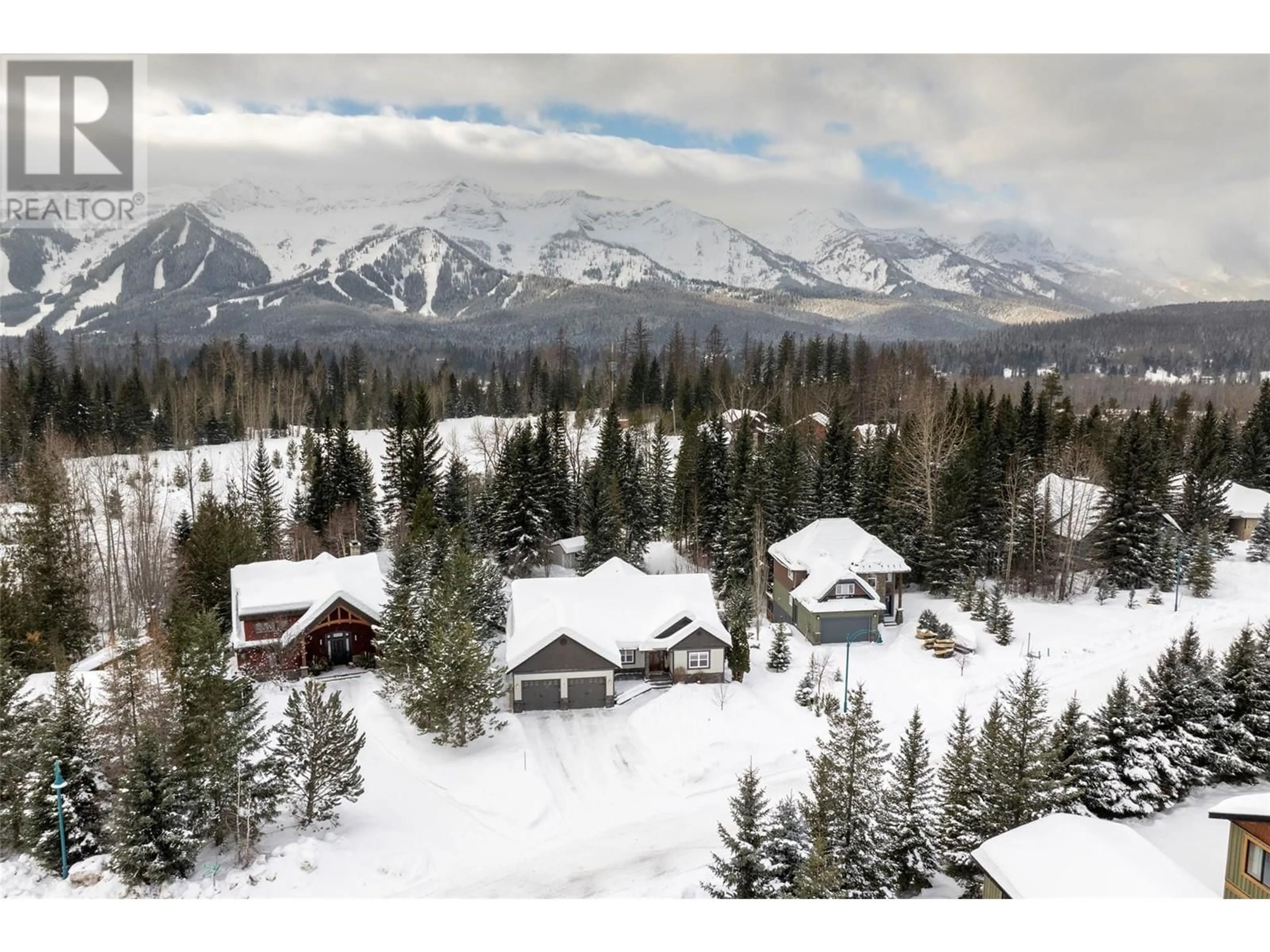 A pic from outside/outdoor area/front of a property/back of a property/a pic from drone, mountain view for 3 Cedar Bowl Crescent, Fernie British Columbia V0B1M4