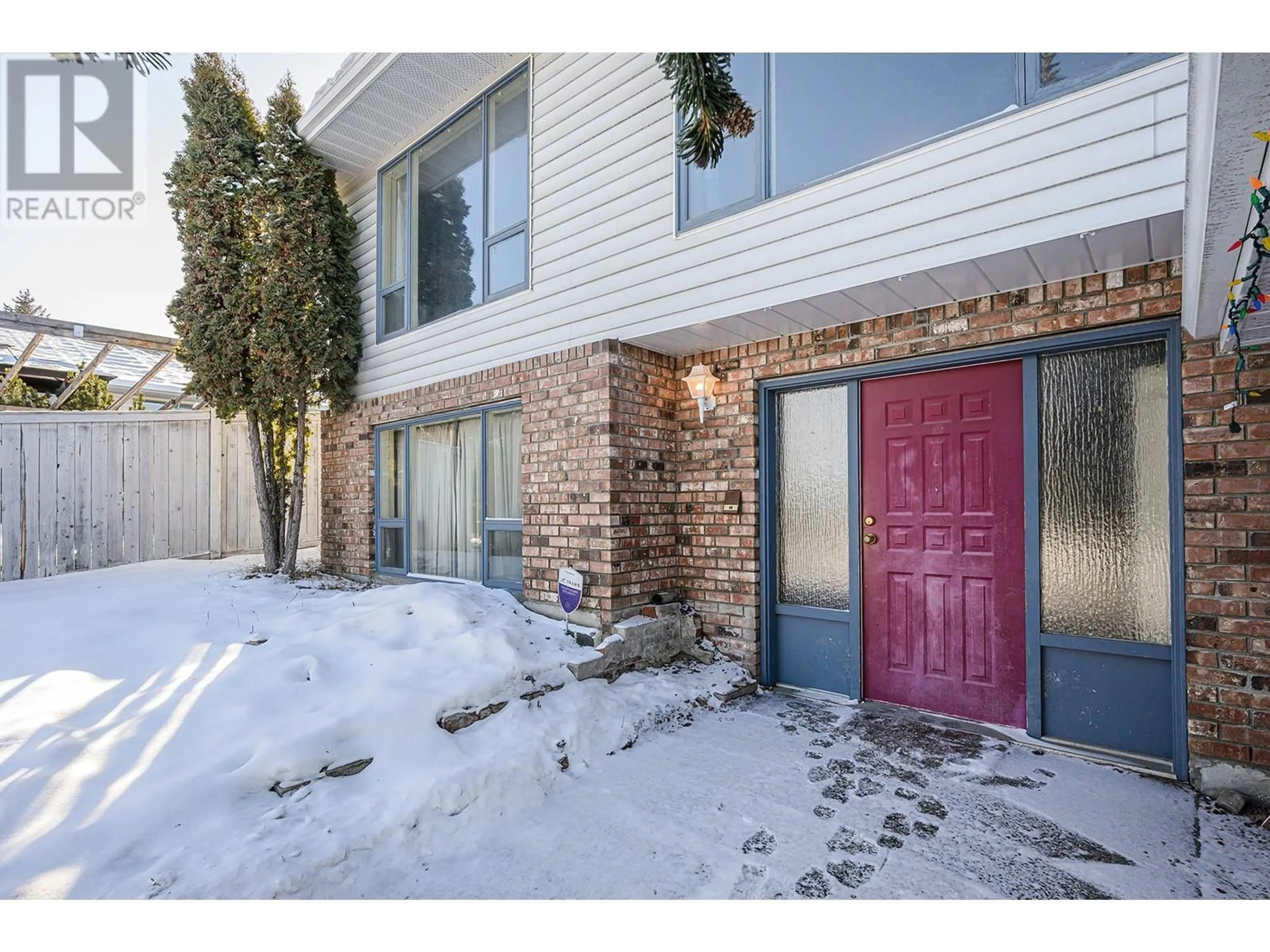 Indoor entryway for 2120 GARYMEDE Drive, Kamloops British Columbia V1S1N8