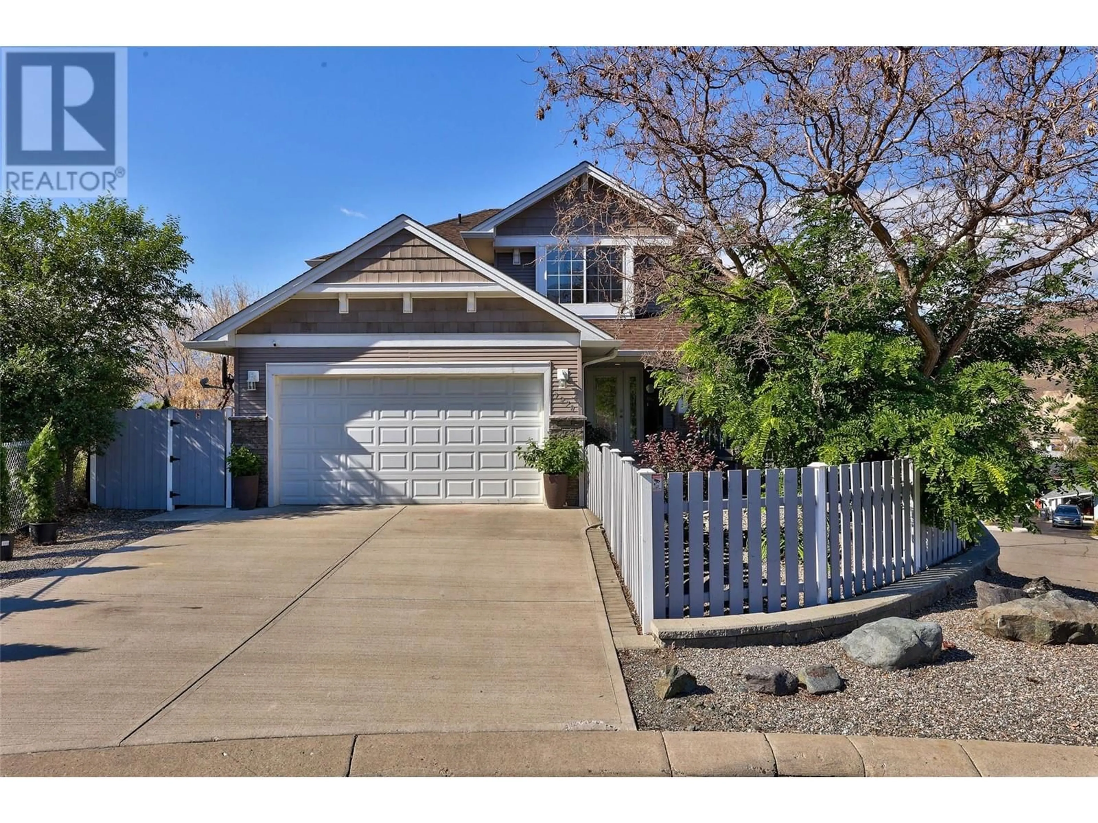 Home with vinyl exterior material, street for 1270 VISTA HEIGHTS DRIVE, Ashcroft British Columbia V0K1A0