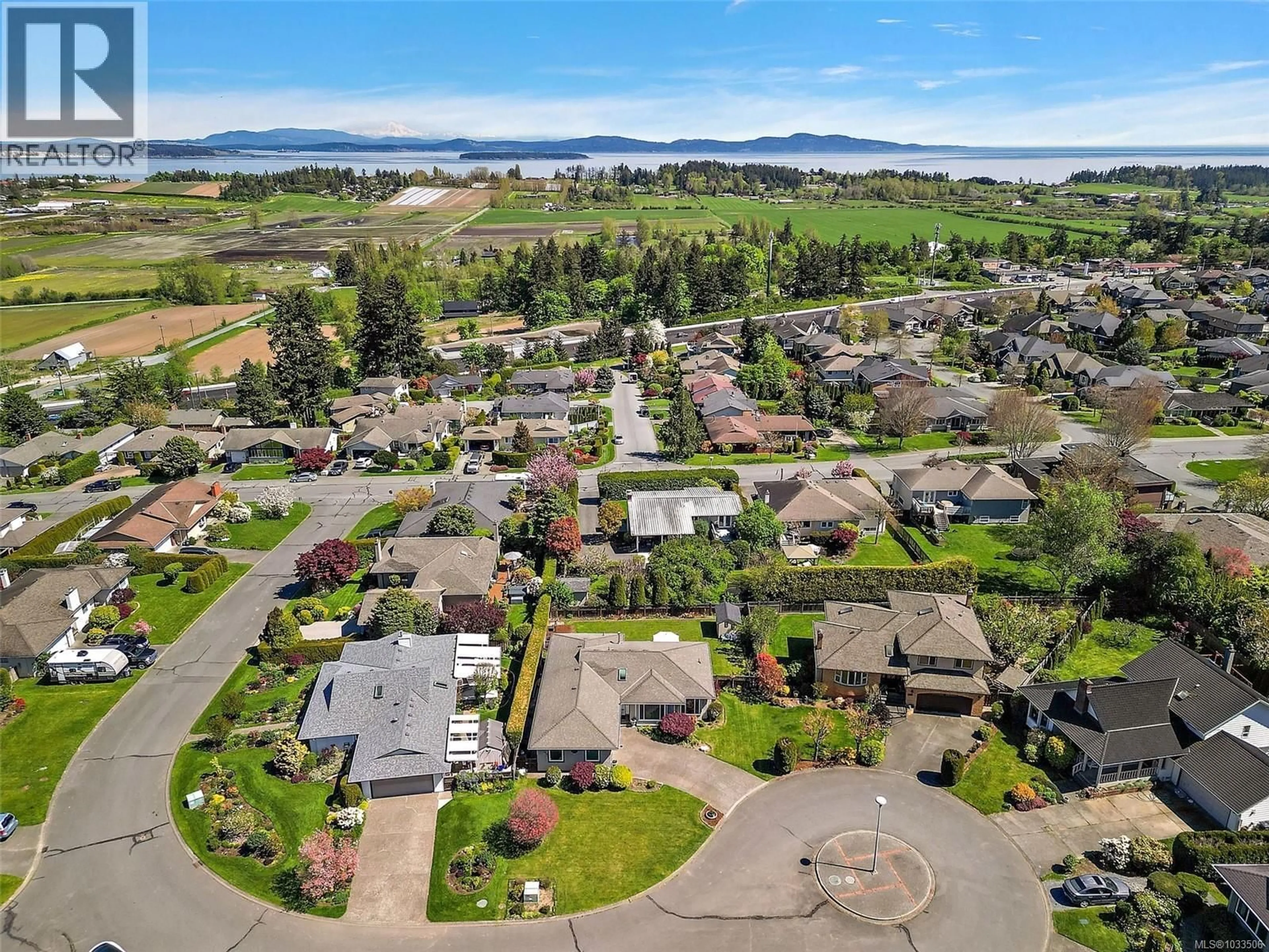 A pic from outside/outdoor area/front of a property/back of a property/a pic from drone, water/lake/river/ocean view for 2455 COSTA VISTA PLACE, Central Saanich British Columbia V8Z6Y5