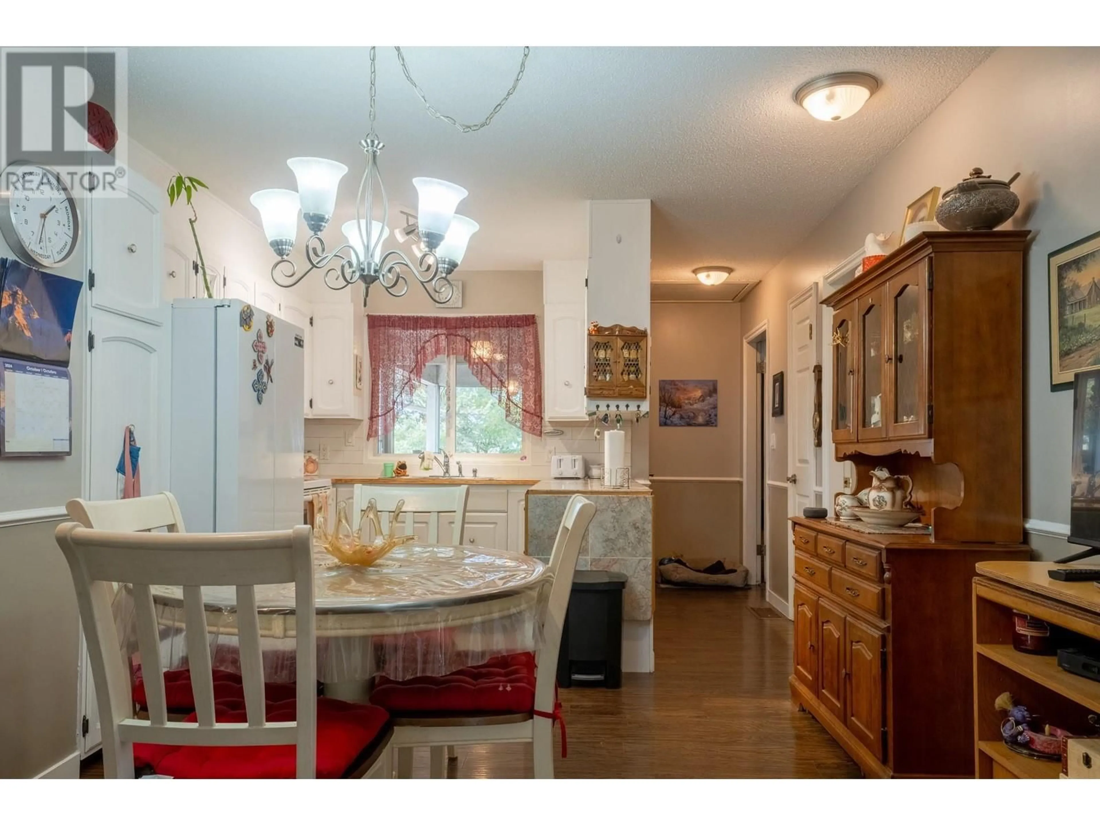 Dining room, unknown for 1801 Mission Road, Vernon British Columbia V1T5Z4