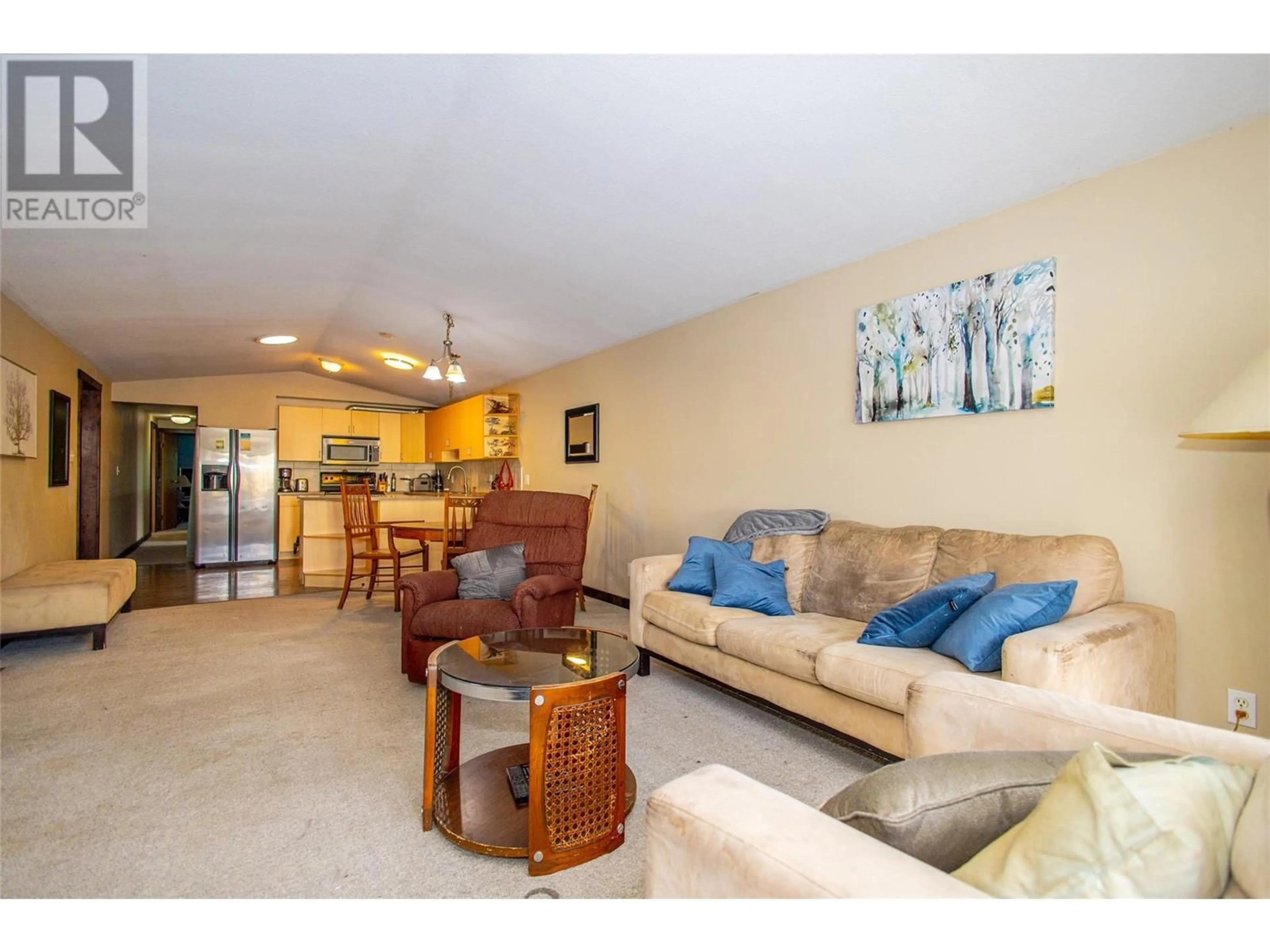 Living room with furniture, unknown for 61 - 720 COMMONWEALTH ROAD, Lake Country British Columbia V4V1R6