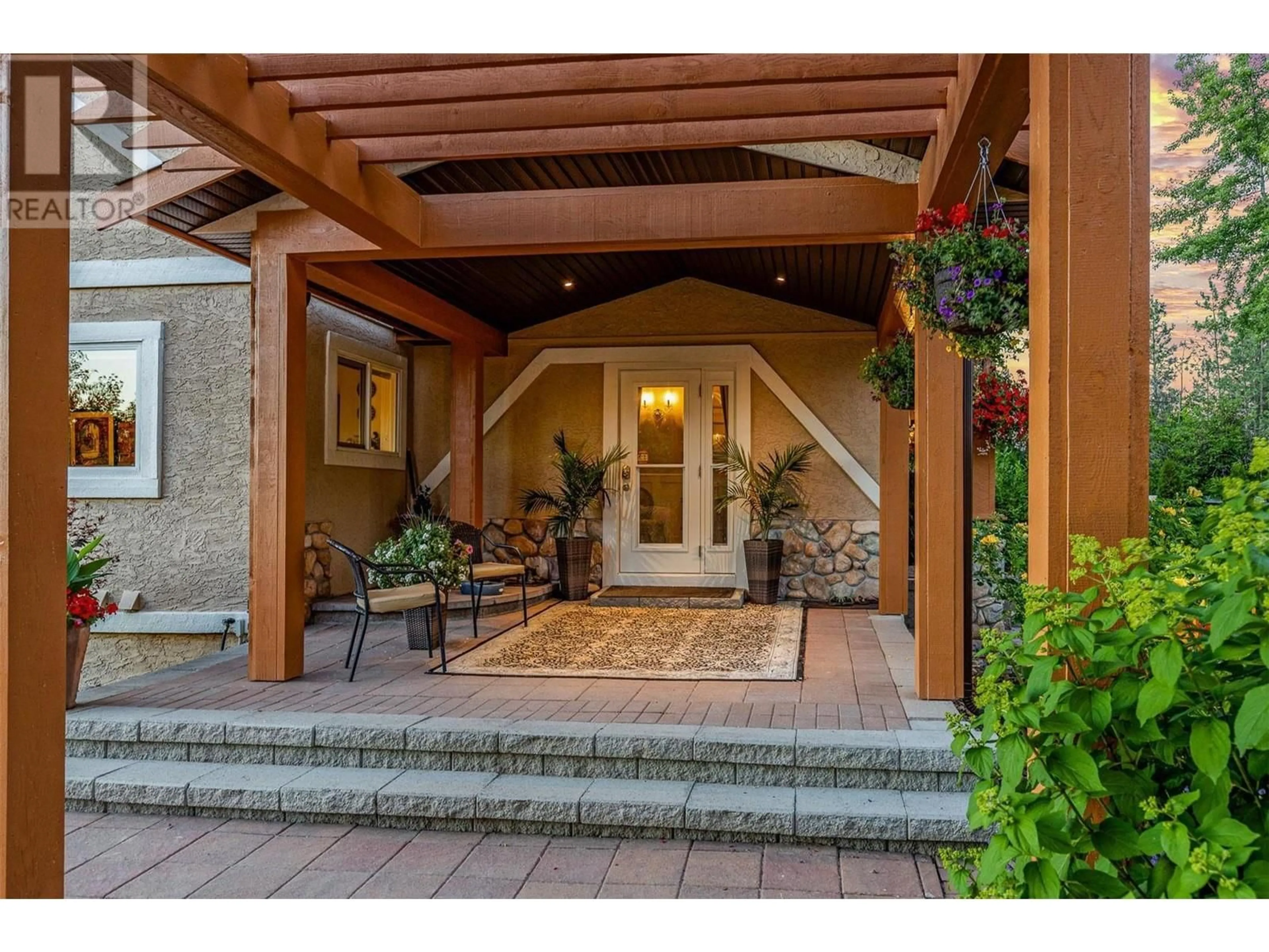 Unknown for 3668 Luxmoore Road, Kelowna British Columbia V1W4C7