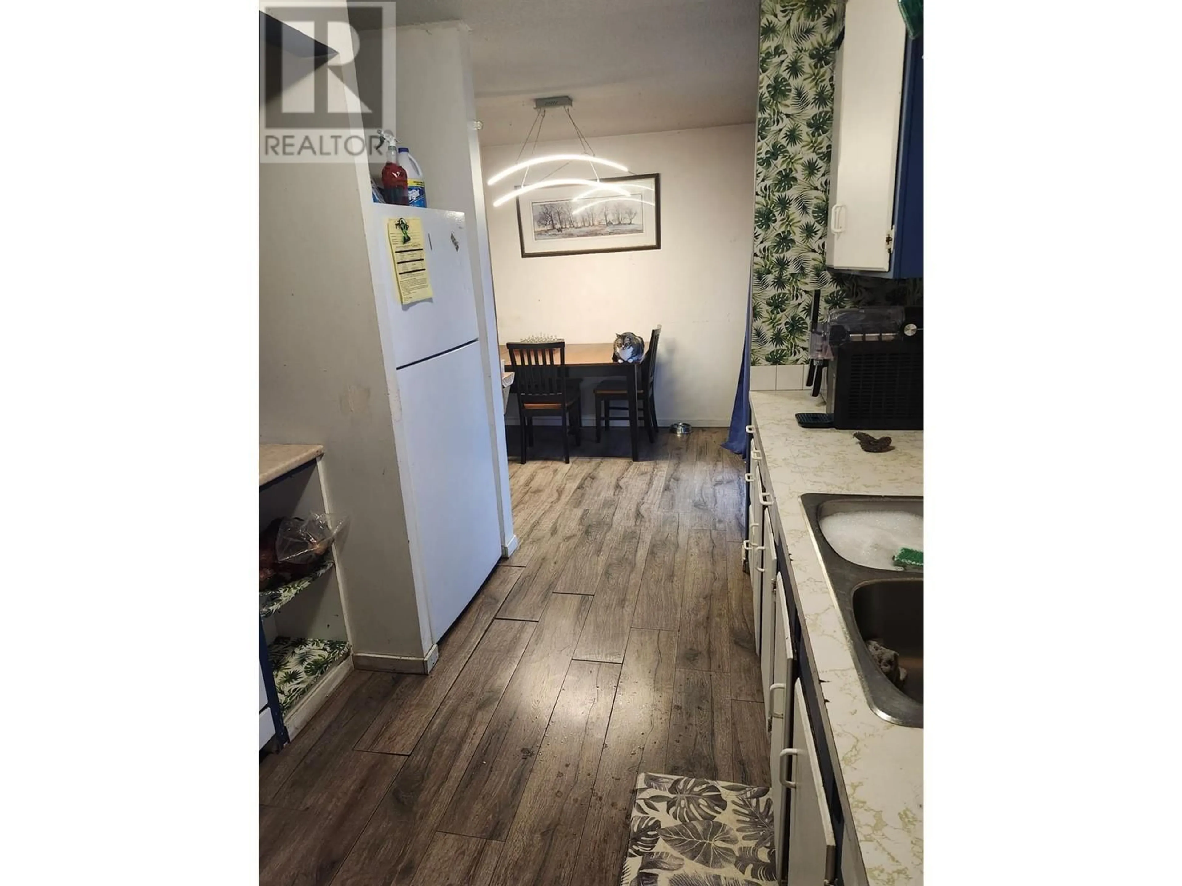Unknown for 642/640 COURTENAY CRESCENT CRESCENT NORTHWEST, Kamloops British Columbia V2B1Z6