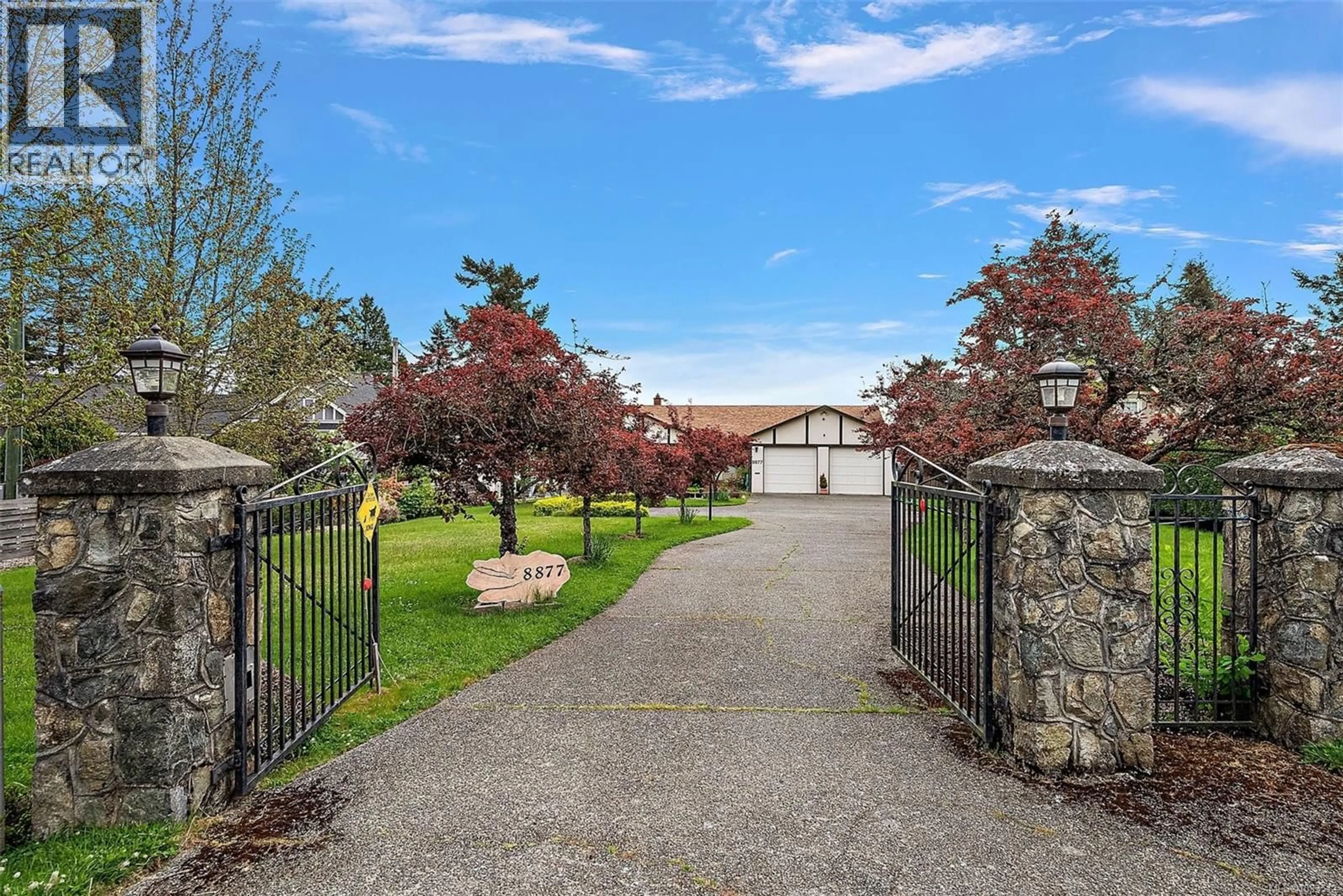 Unknown for 8877 LOCHSIDE DRIVE, North Saanich British Columbia V8L1N1
