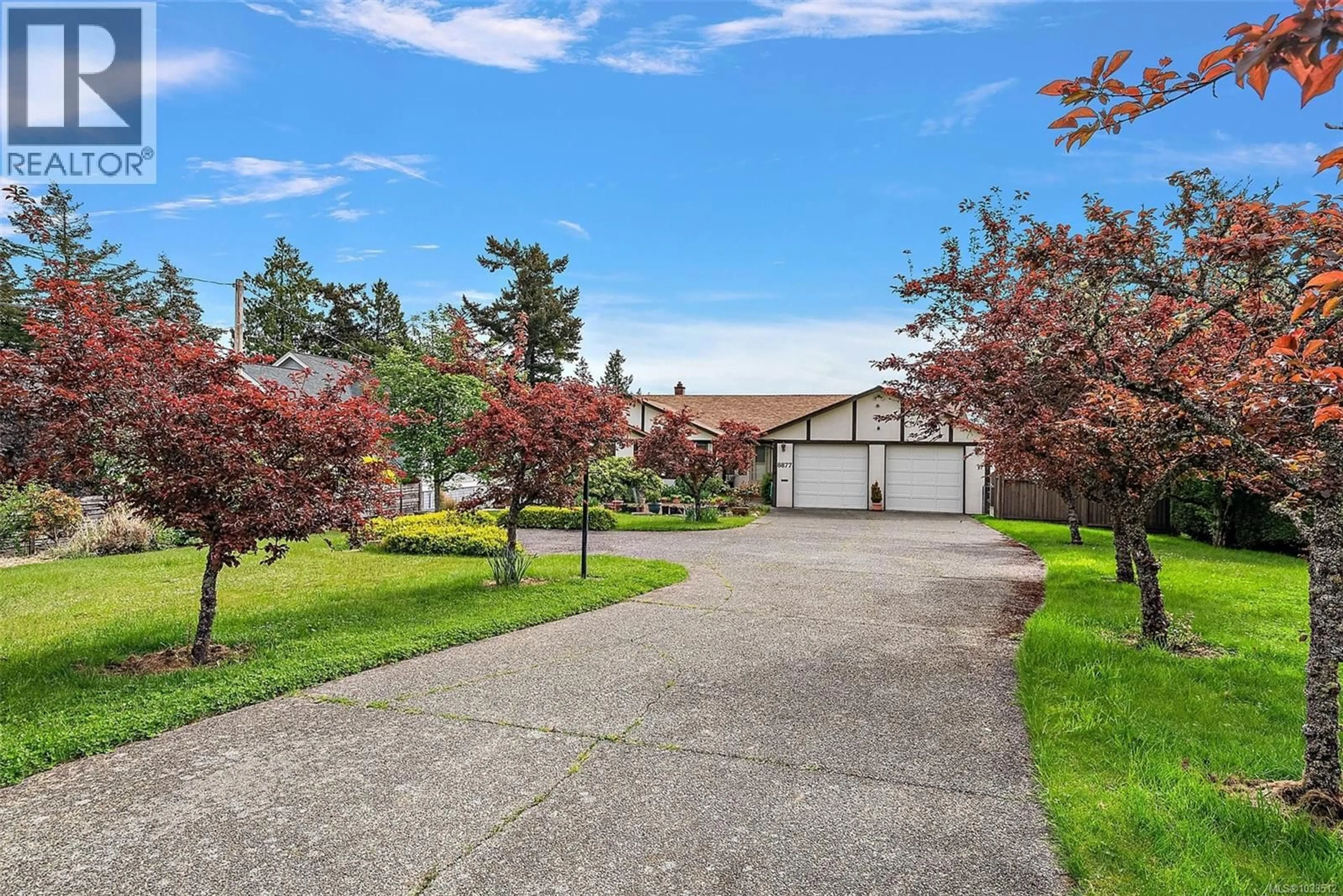 A pic from outside/outdoor area/front of a property/back of a property/a pic from drone, street for 8877 LOCHSIDE DRIVE, North Saanich British Columbia V8L1N1