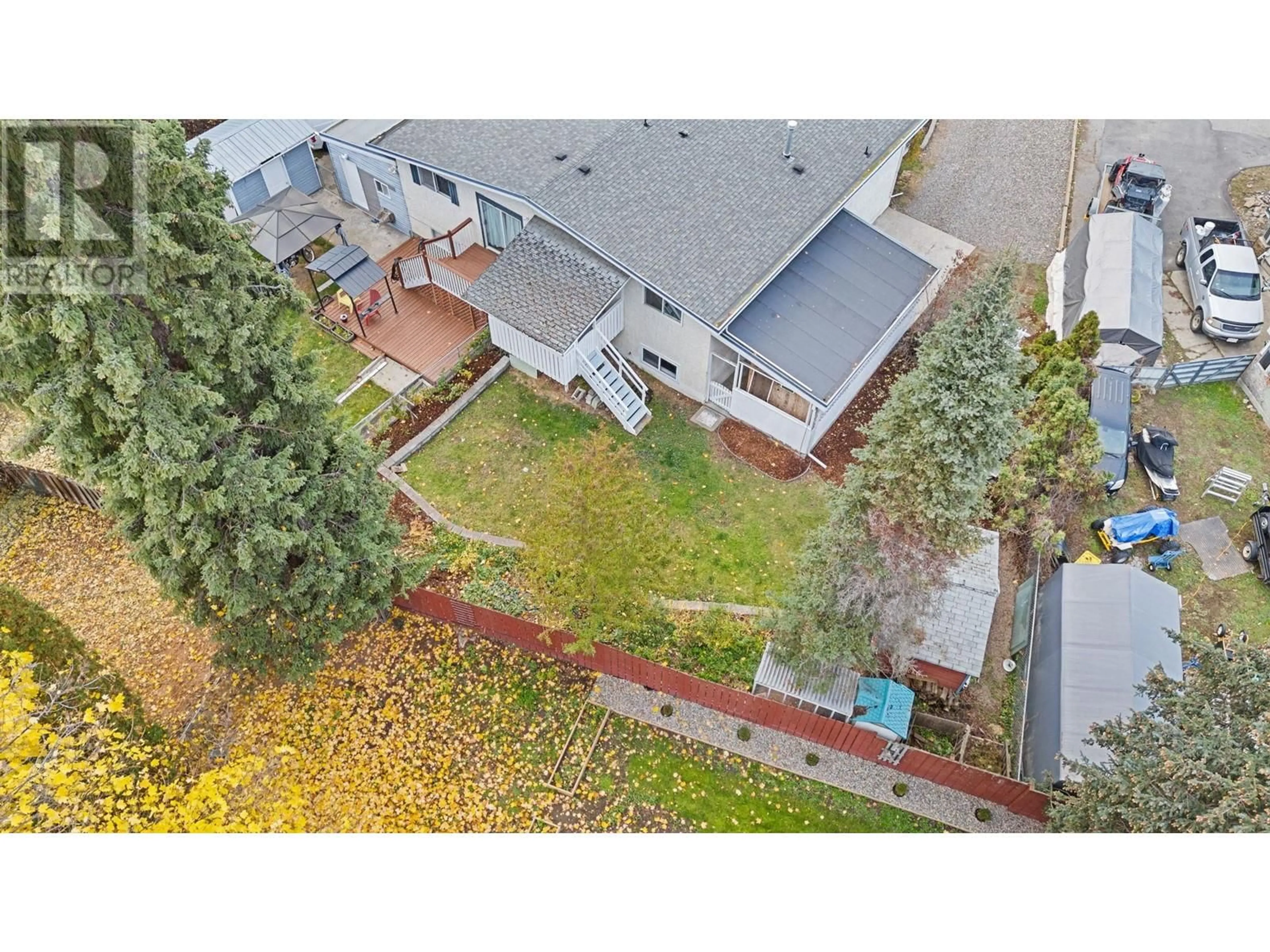 A pic from outside/outdoor area/front of a property/back of a property/a pic from drone, city buildings view from balcony for 1350 Maple Road, Kelowna British Columbia V1X4Y4