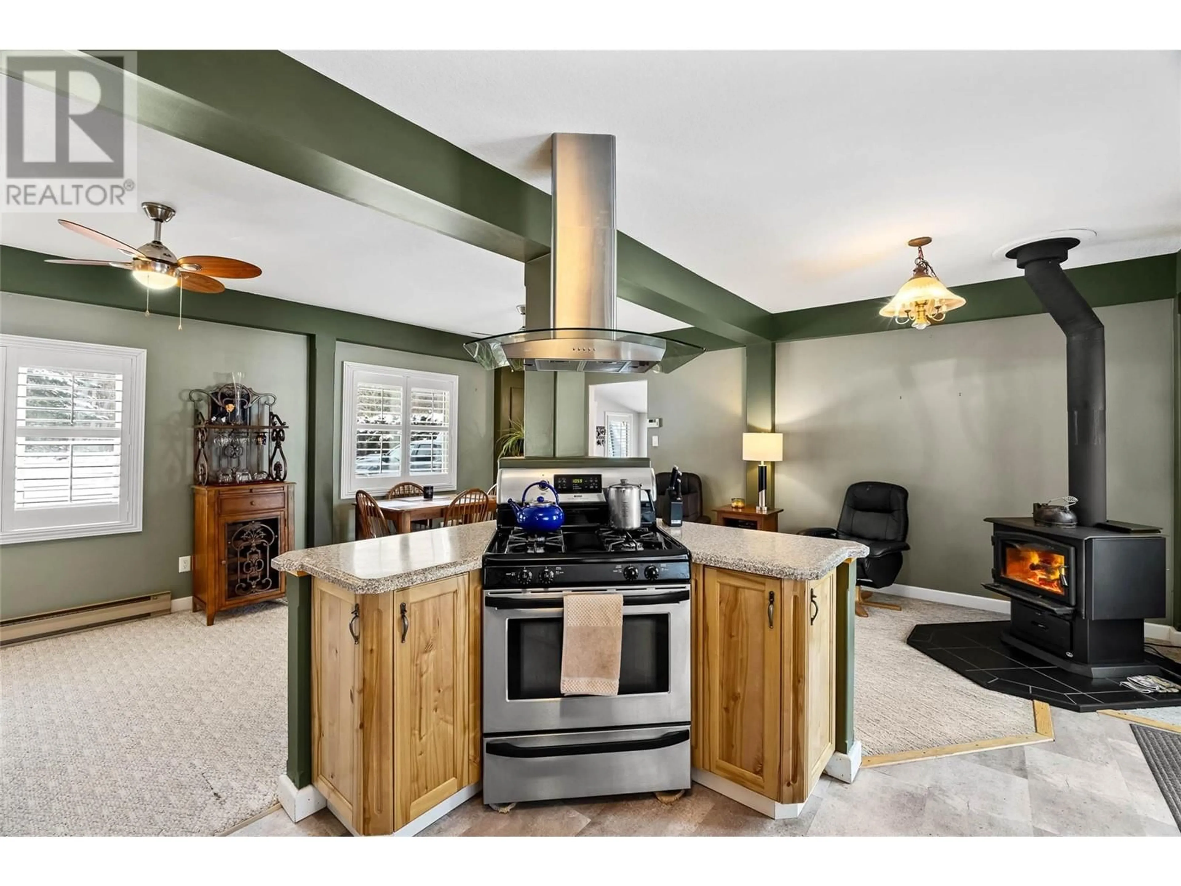 Open concept kitchen, ceramic/tile floor for 2292 OJIBWAY ROAD, Kamloops British Columbia V2H1P1