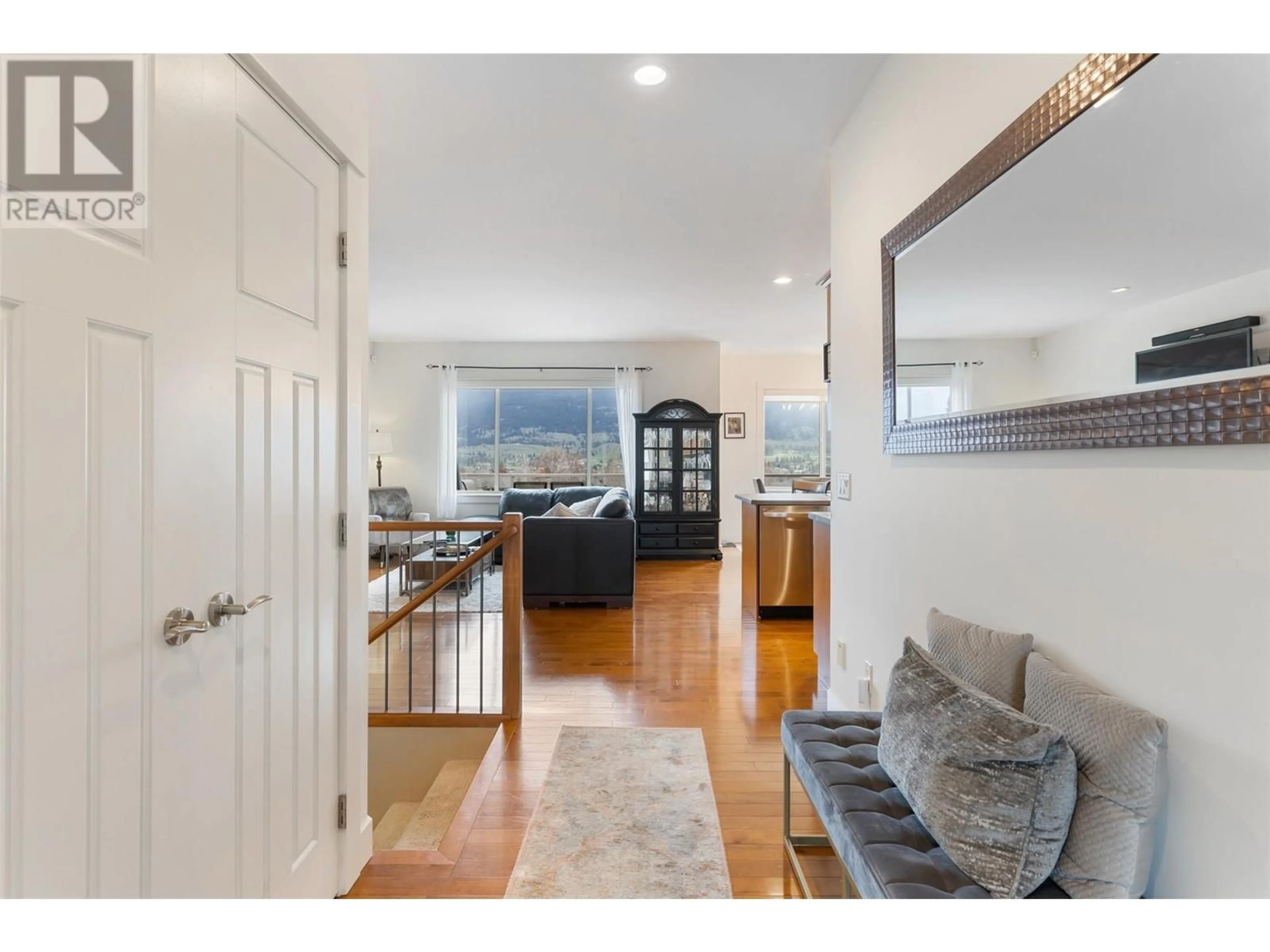 Open concept kitchen, unknown for 13044 LAKE HILL DRIVE, Lake Country British Columbia V4V2P1