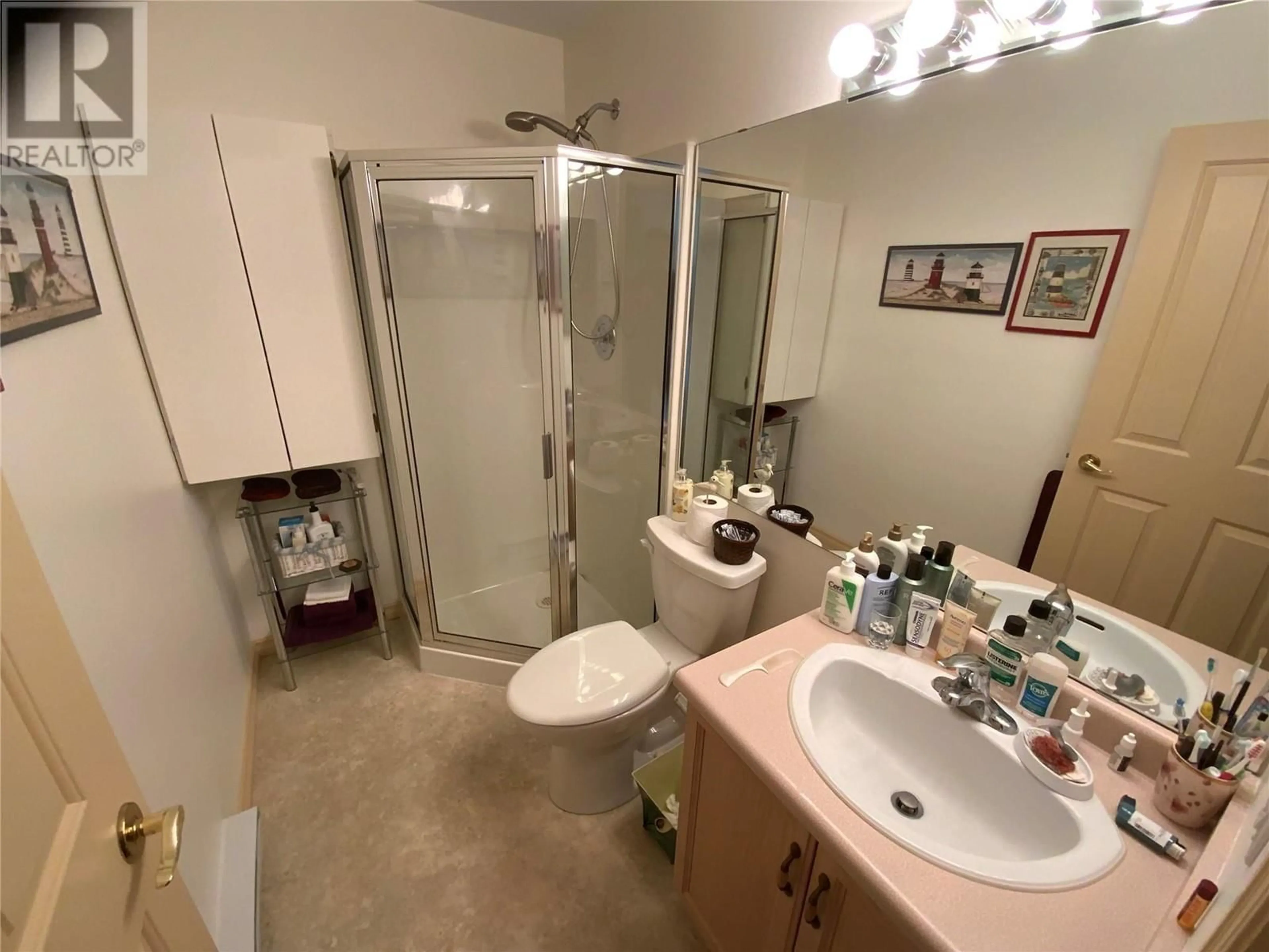 Standard bathroom, unknown for 8905 Pineo Court Unit# 107, Summerland British Columbia V0H1Z5