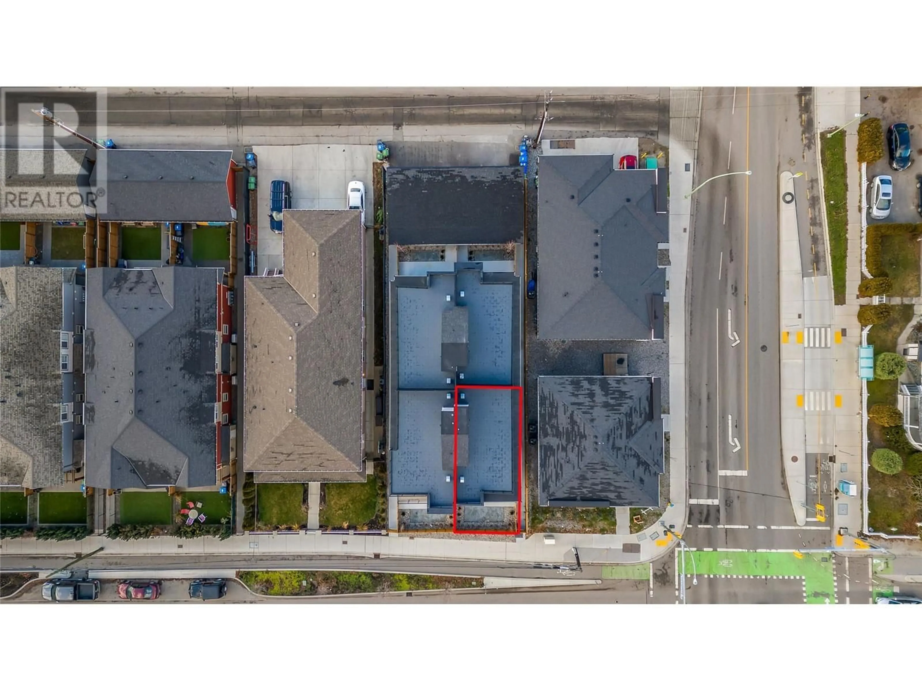 A pic from outside/outdoor area/front of a property/back of a property/a pic from drone, street for 1916 Ethel Street Unit# 2, Kelowna British Columbia V1Y2Z5