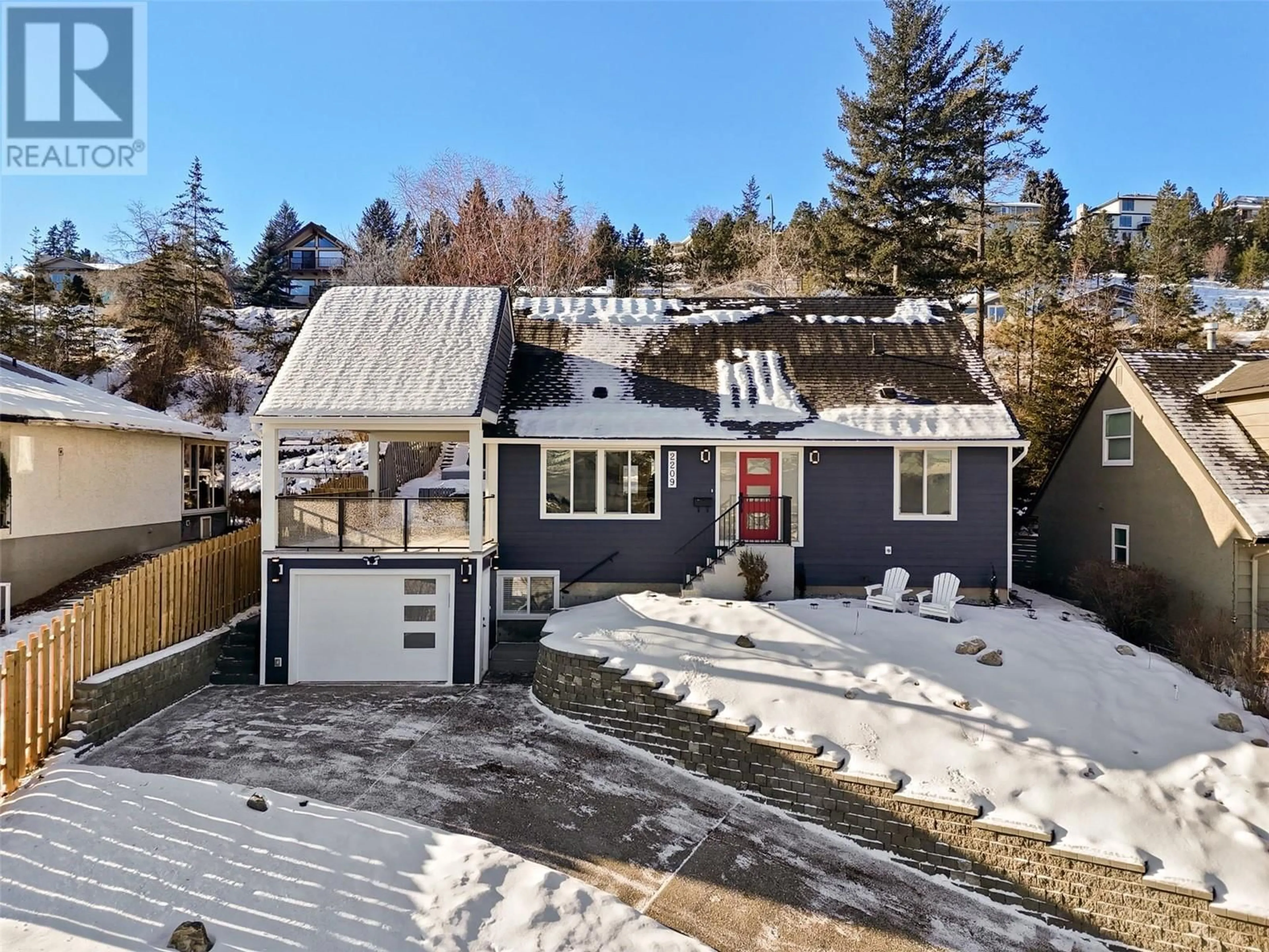 A pic from outside/outdoor area/front of a property/back of a property/a pic from drone, street for 2209 Sifton Lane, Kamloops British Columbia V1S1A4