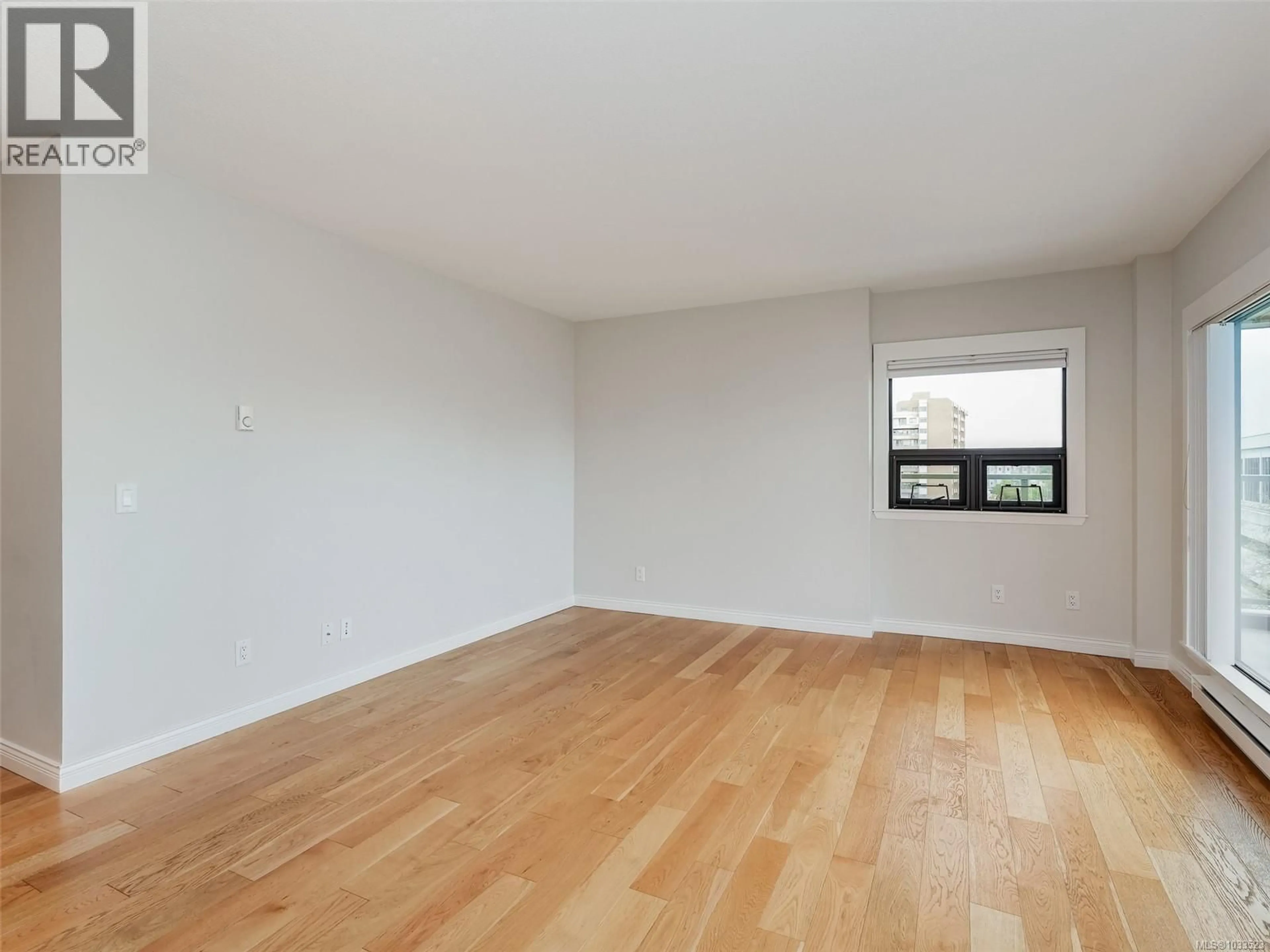 A pic of a room for 803 - 770 CORMORANT STREET, Victoria British Columbia V8W3J3