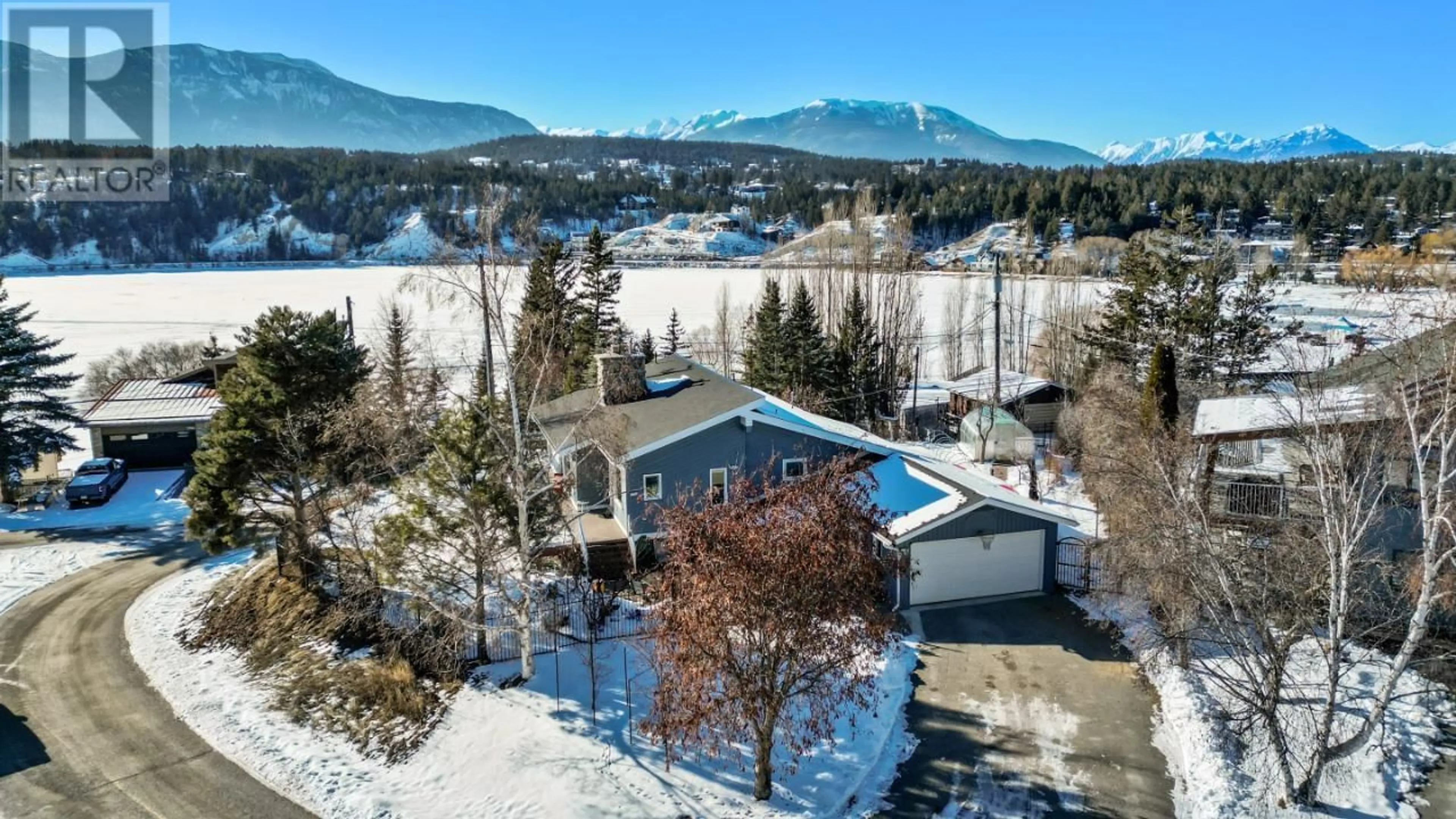 A pic from outside/outdoor area/front of a property/back of a property/a pic from drone, mountain view for 1751 FORT POINT CLOSE, Invermere British Columbia V0A1K0