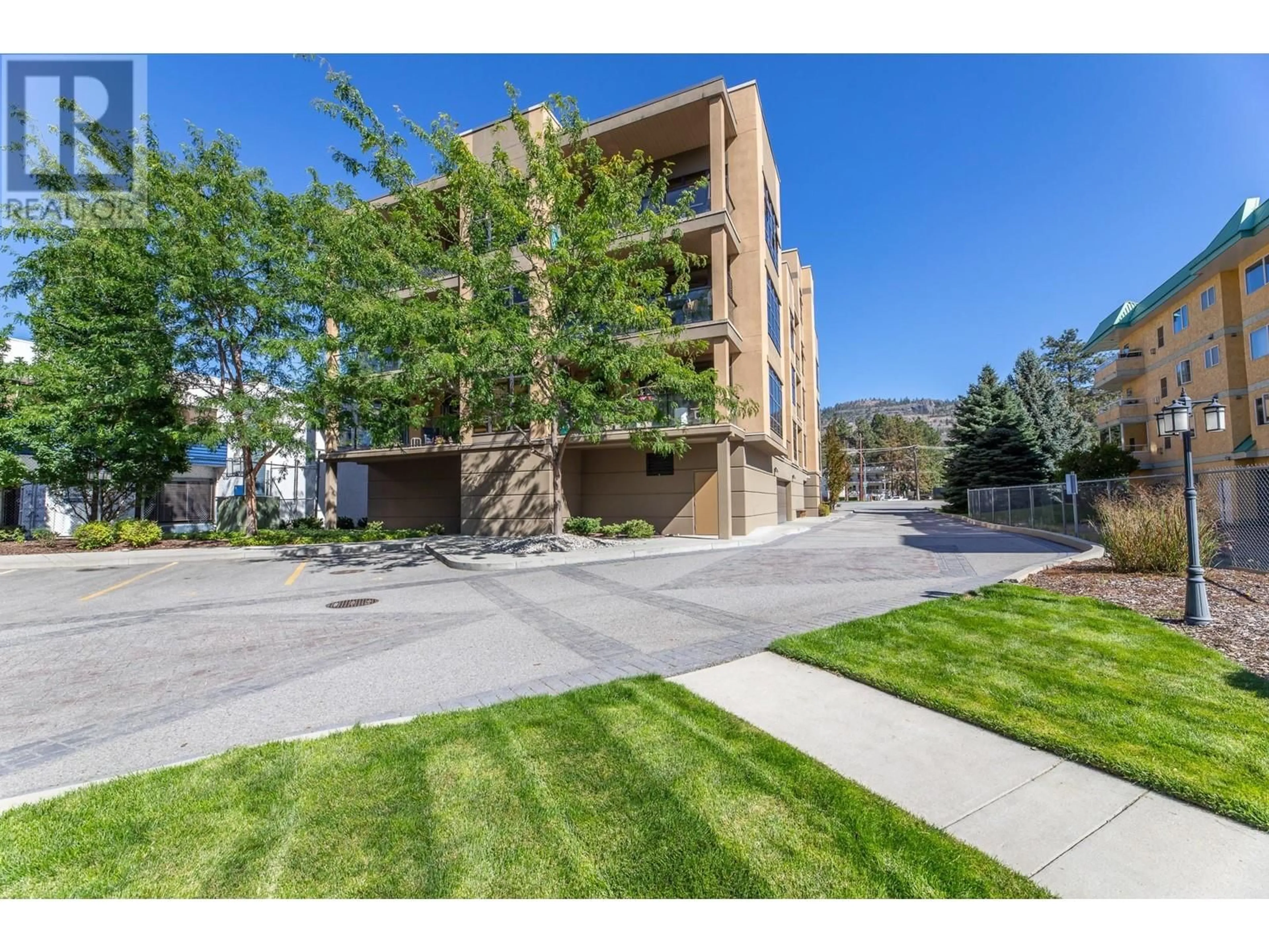 Unknown for 3589 Skaha Lake Road Unit# 404, Penticton British Columbia V2A7K2