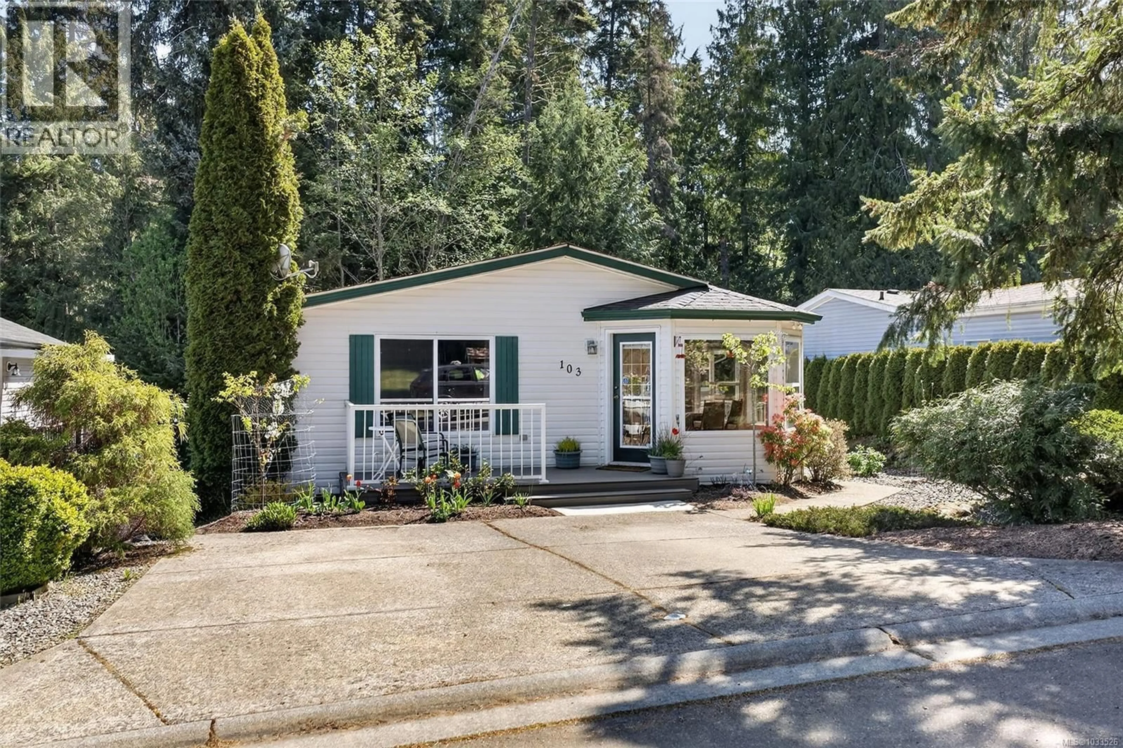 Home with vinyl exterior material, street for 103 - 1391 PRICE ROAD, Errington British Columbia V9P2W1