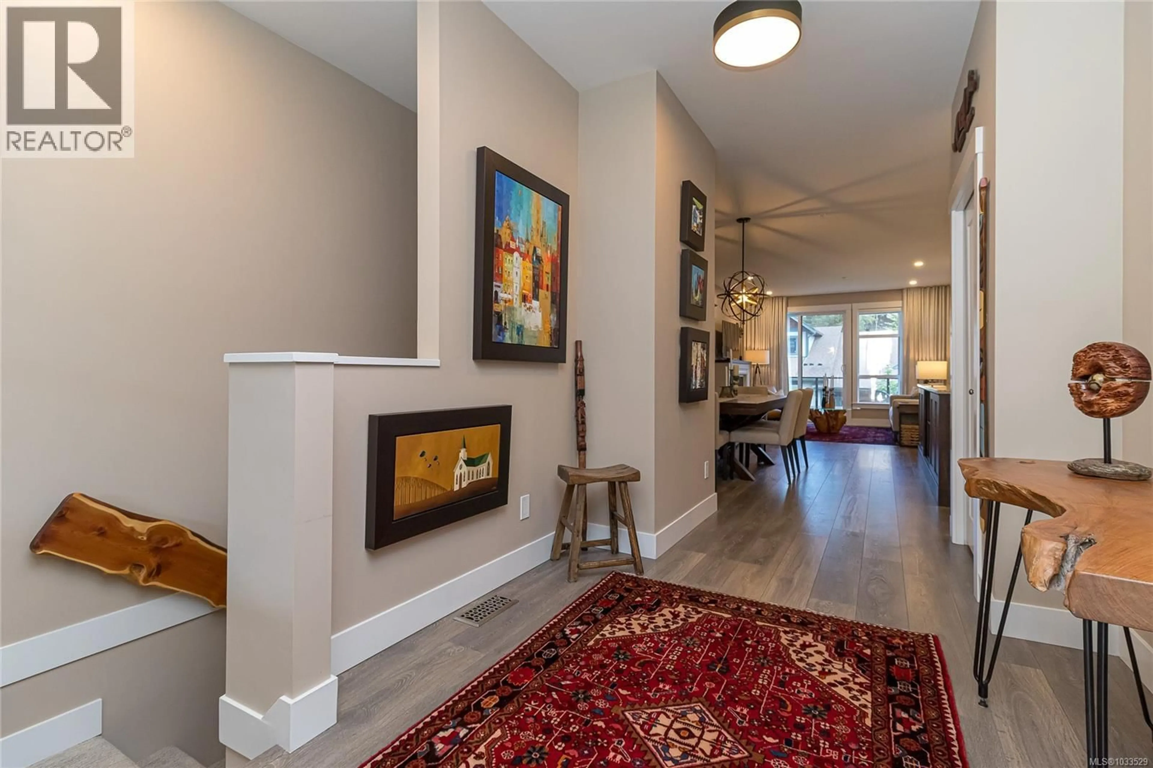 Indoor foyer for 104 - 467 ROYAL BAY DRIVE, Colwood British Columbia V9C0R4