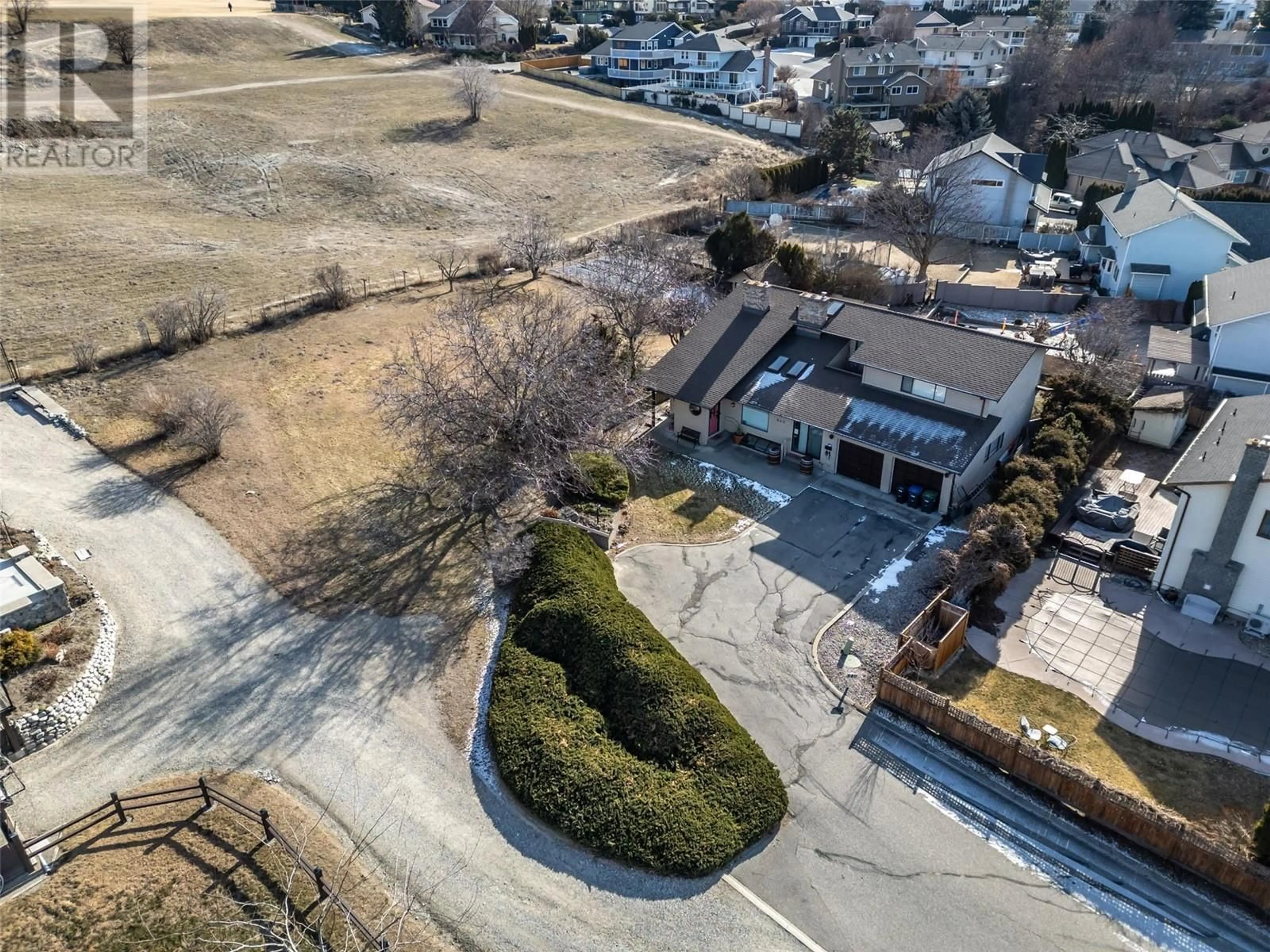 A pic from outside/outdoor area/front of a property/back of a property/a pic from drone, street for 840 Uplands Avenue, Penticton British Columbia V2A7Y1