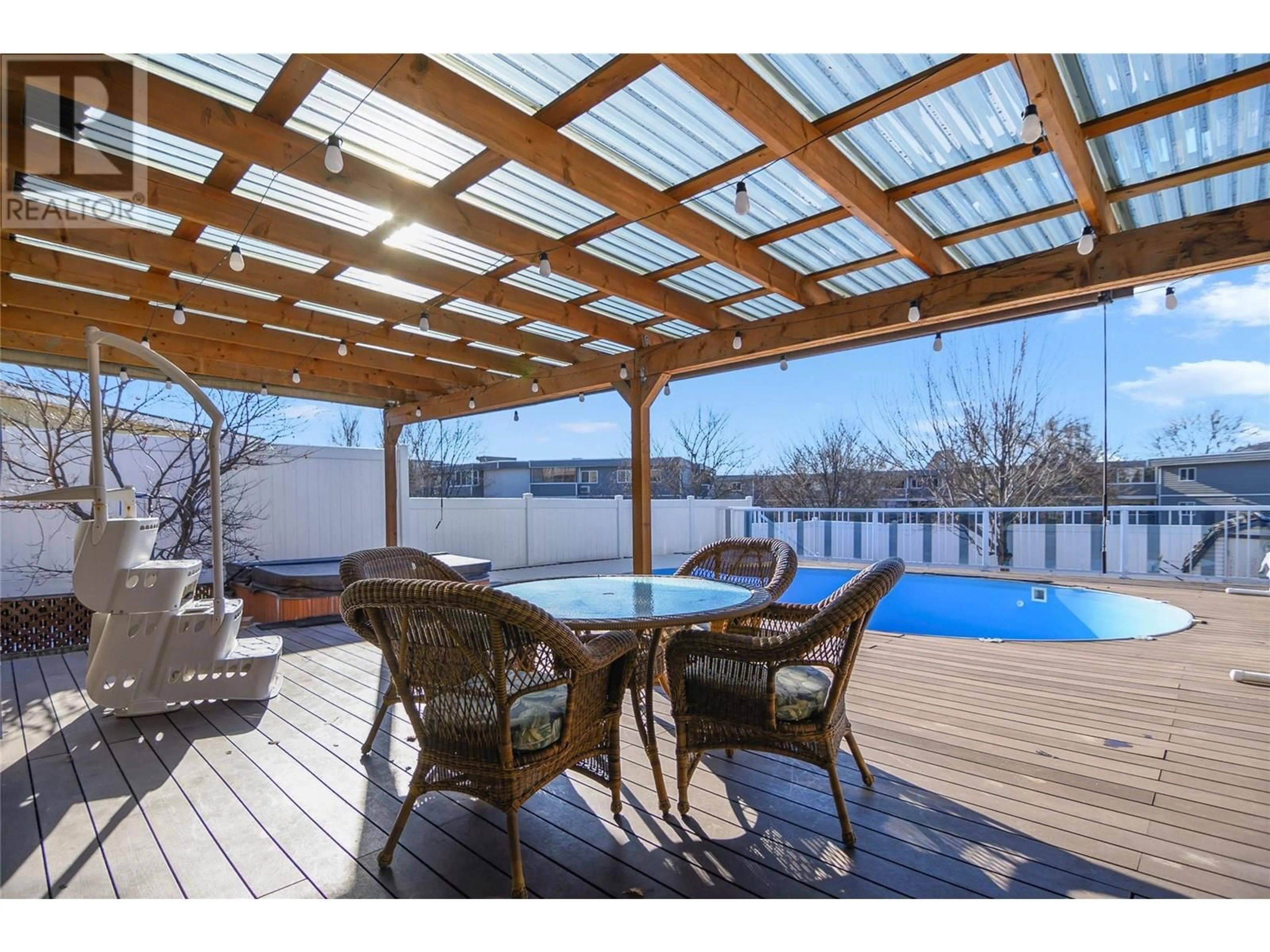 Patio, water/lake/river/ocean view for 470 Vista Road, Kelowna British Columbia V1X3S7