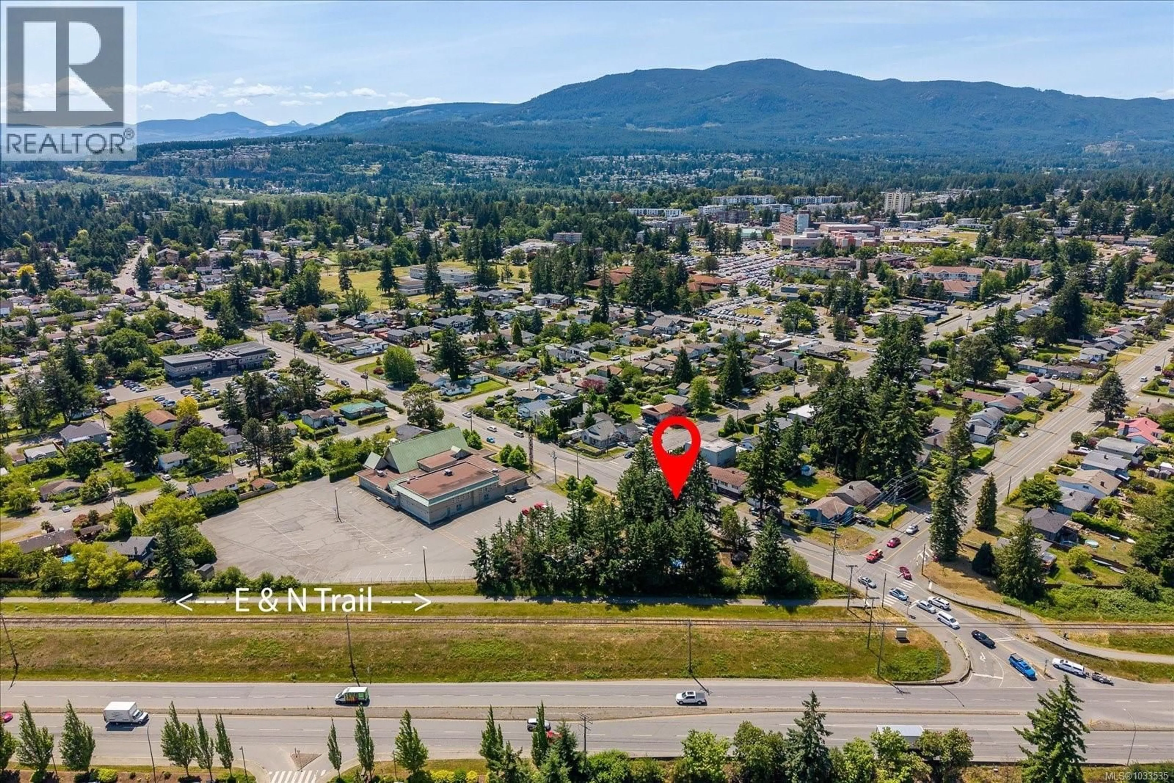 A pic from outside/outdoor area/front of a property/back of a property/a pic from drone, mountain view for 1790 WADDINGTON ROAD, Nanaimo British Columbia V9S4W3