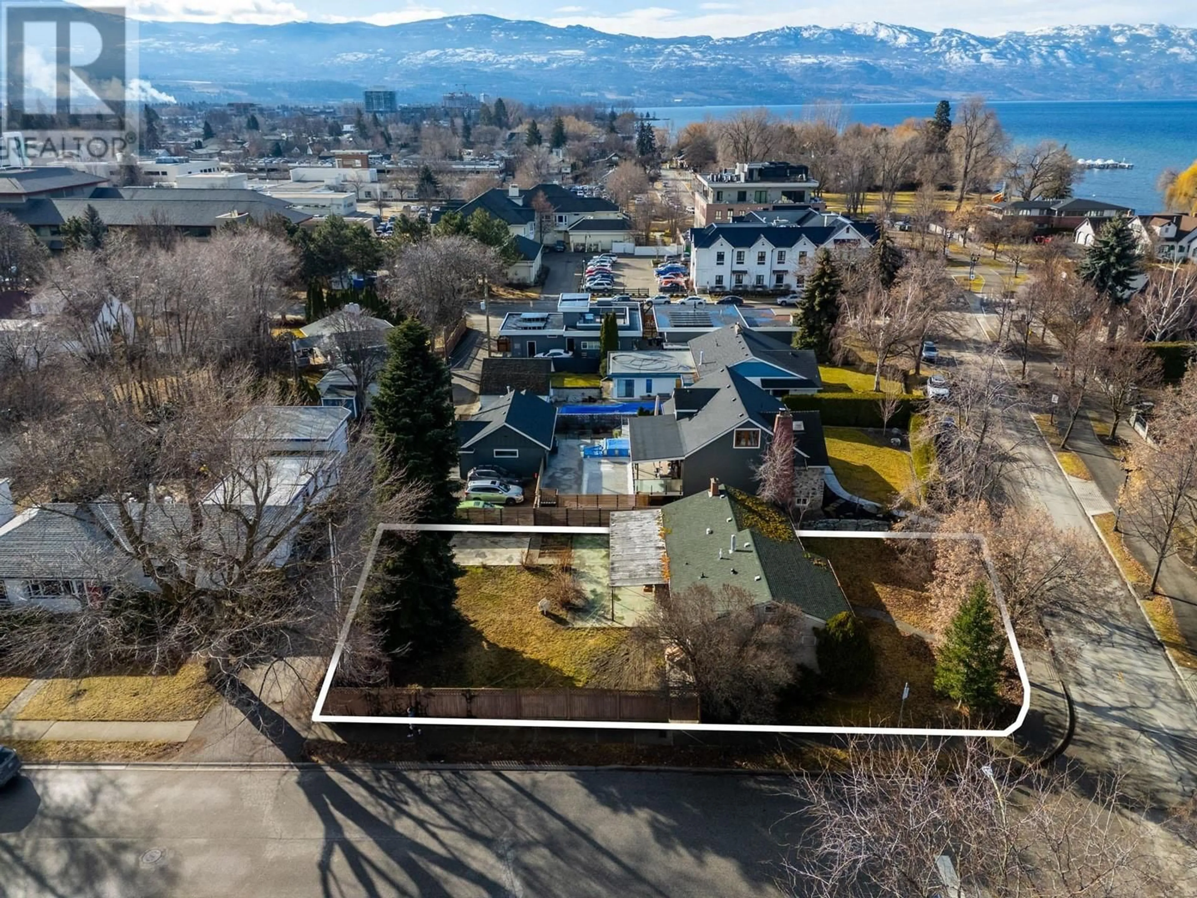 A pic from outside/outdoor area/front of a property/back of a property/a pic from drone, mountain view for 2165 ABBOTT STREET, Kelowna British Columbia V1Y1C9