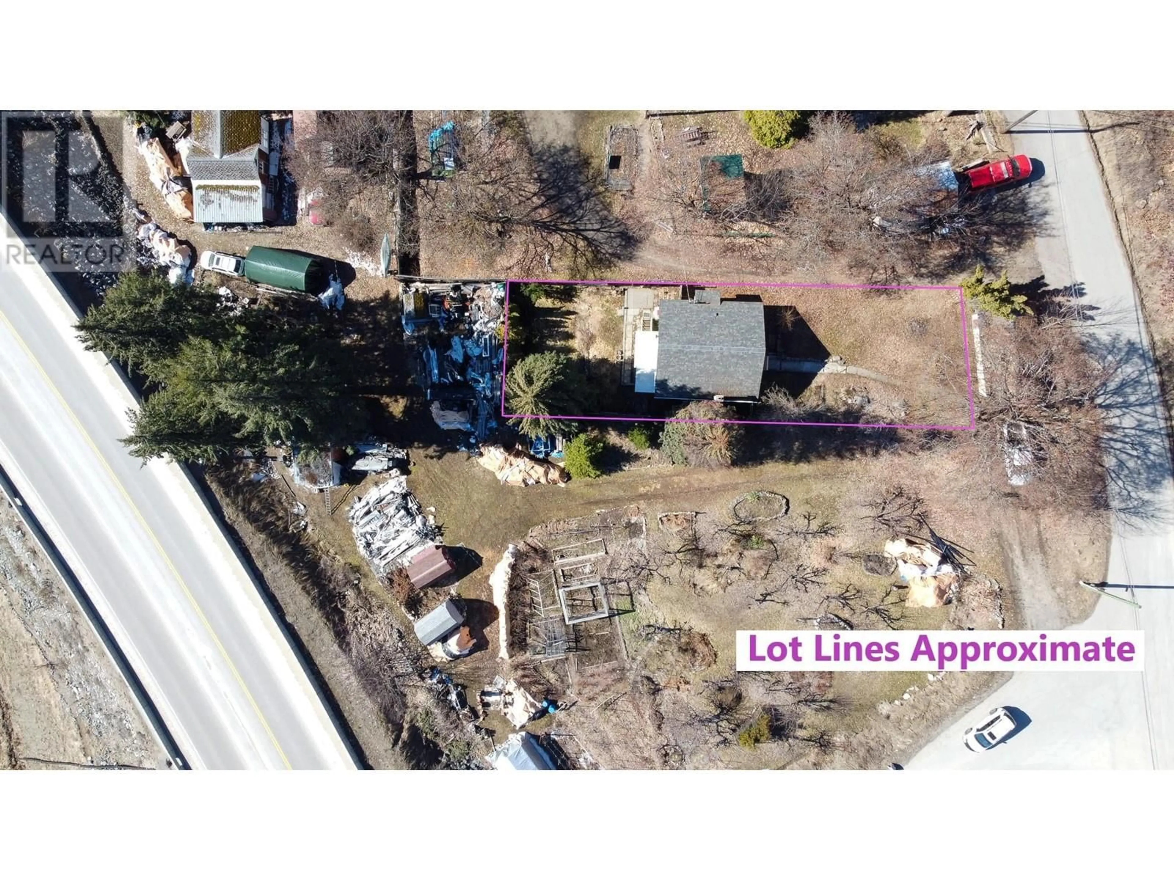 A pic from outside/outdoor area/front of a property/back of a property/a pic from drone, street for 3190 MURRAY ROAD, South Slocan British Columbia V0G2G1