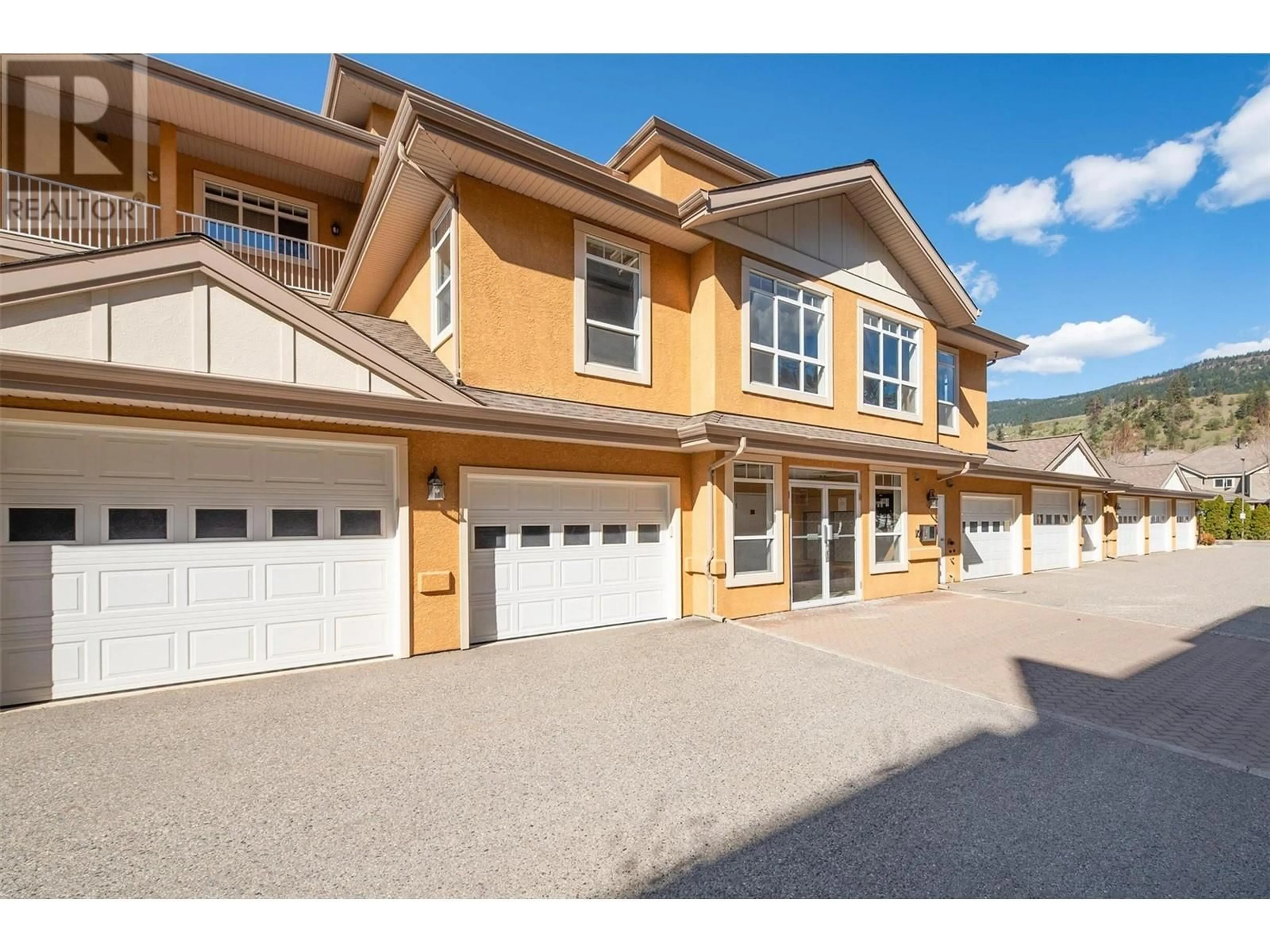 Unknown for 205 - 3570 WOODSDALE ROAD, Lake Country British Columbia V4V1Y9