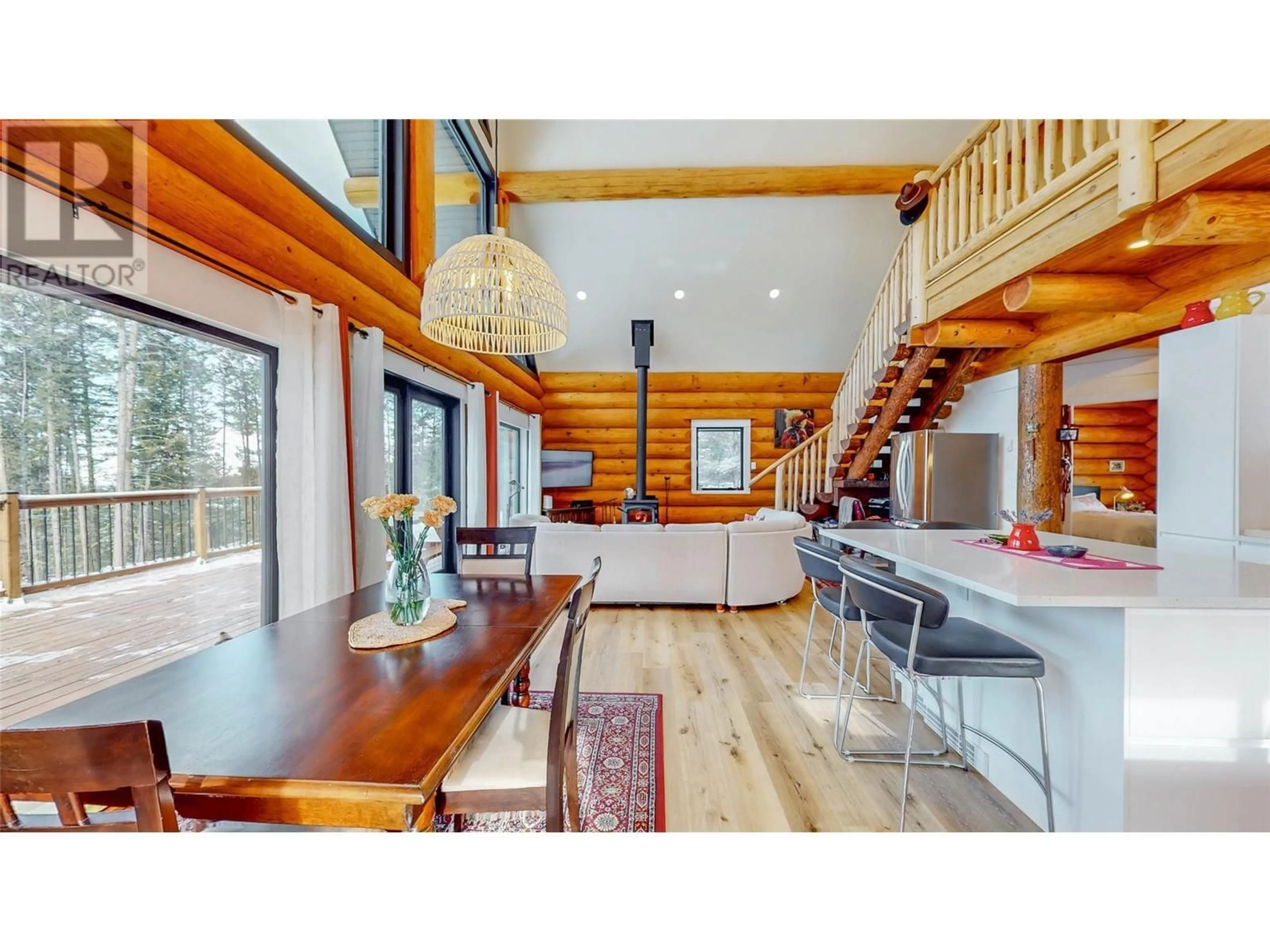 Open concept kitchen, wood/laminate floor for 185 CARIBOU WAY, Osoyoos British Columbia V0H1V6