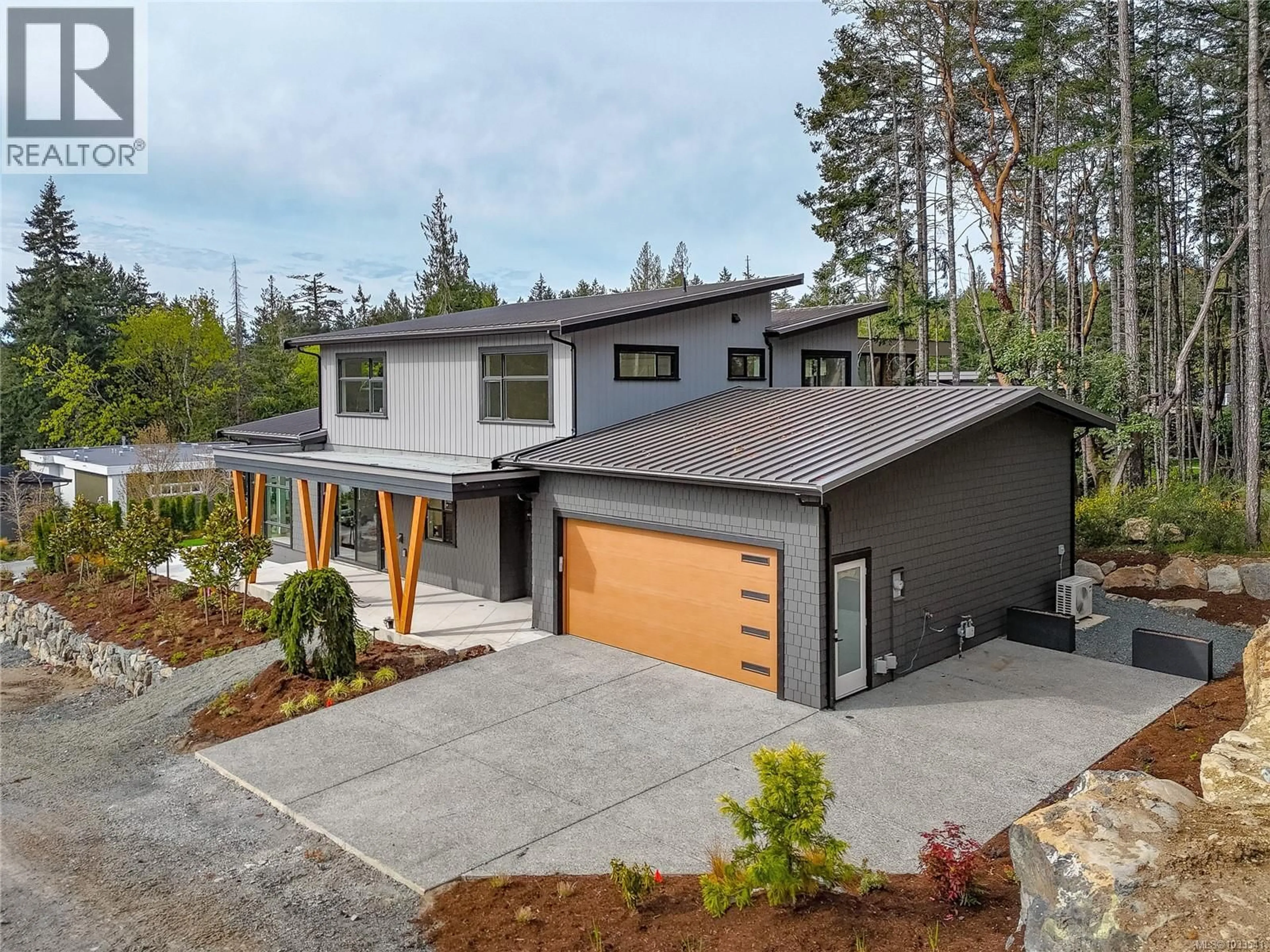 Unknown for 656 MEDALIST AVENUE, Colwood British Columbia V9C0C3