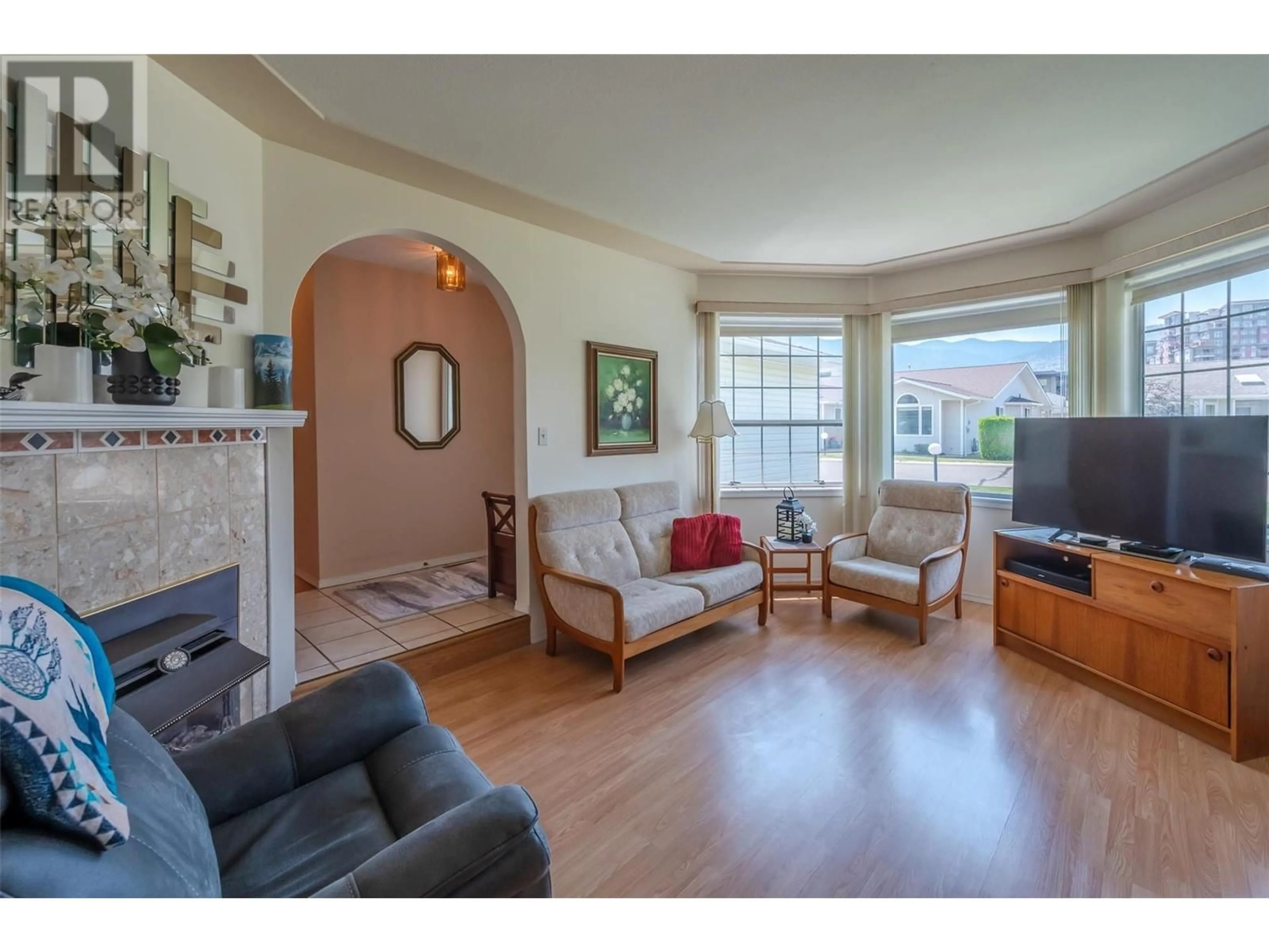 Living room with furniture, unknown for 141 - 3400 WILSON STREET, Penticton British Columbia V2A8H9