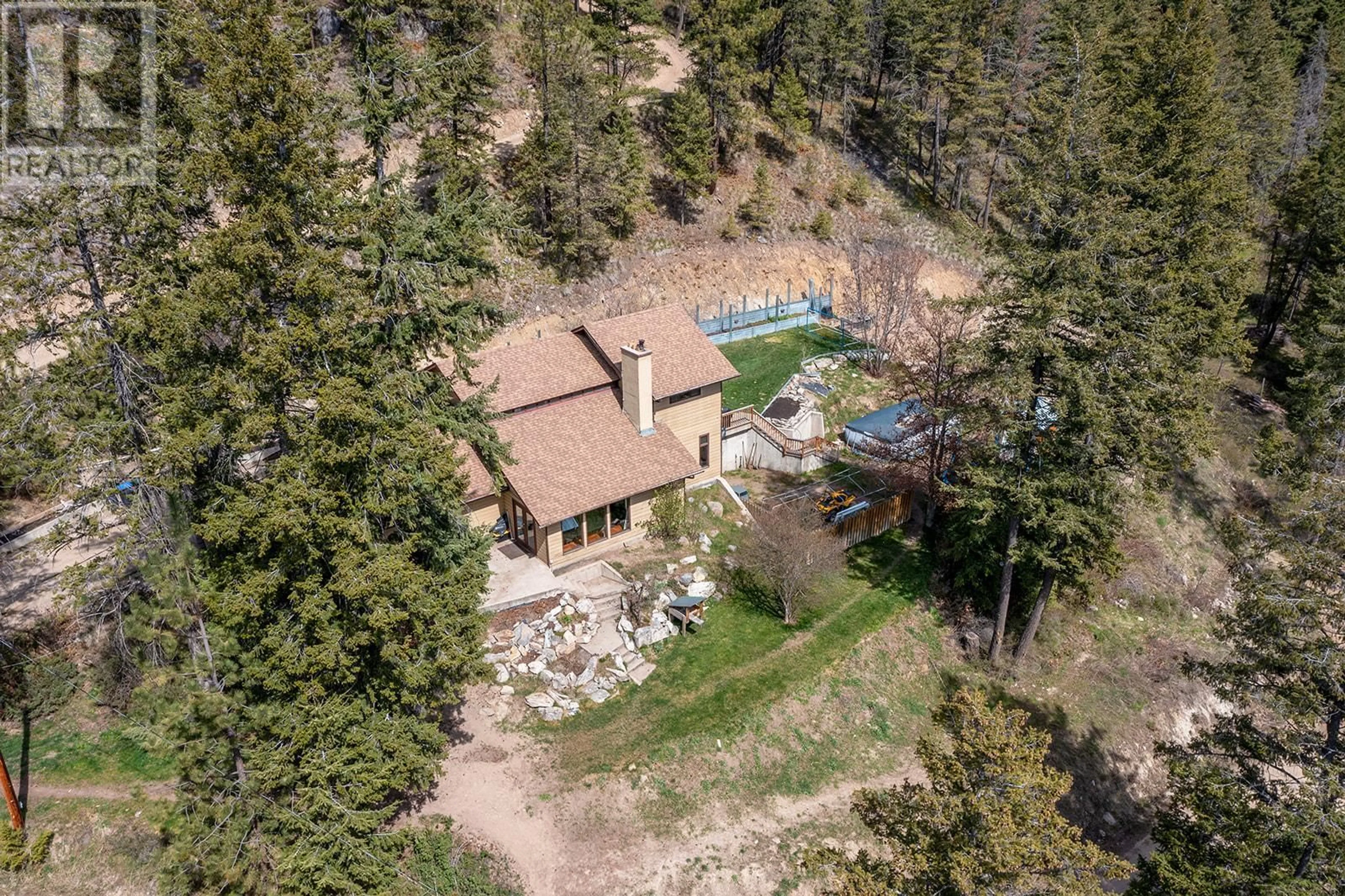 A pic from outside/outdoor area/front of a property/back of a property/a pic from drone, unknown for 6750 HIGHWAY 33 OTHER EAST, Kelowna British Columbia V1P1H9