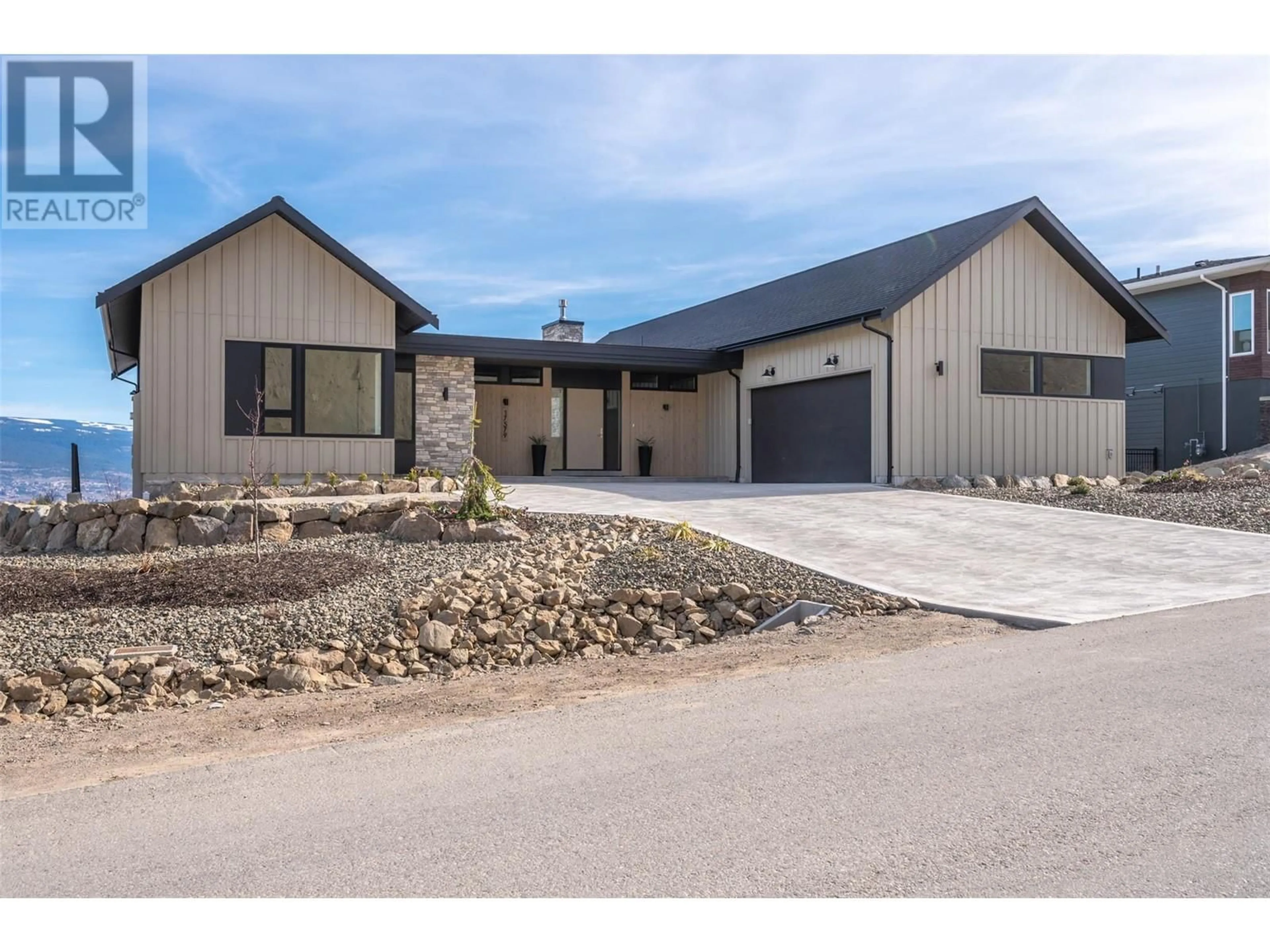 Unknown for 17579 SANBORN STREET, Summerland British Columbia V0H1Z3