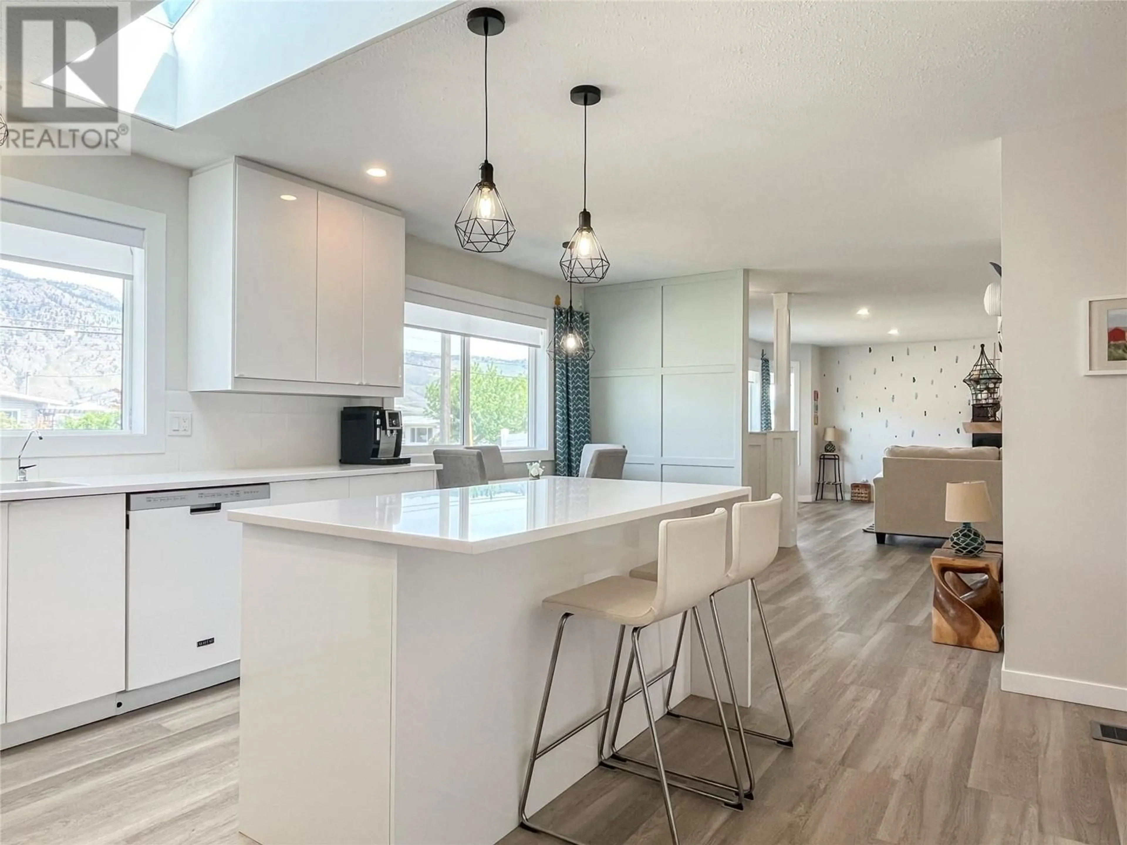 Open concept kitchen, unknown for 8404 87TH STREET, Osoyoos British Columbia V0H1V2