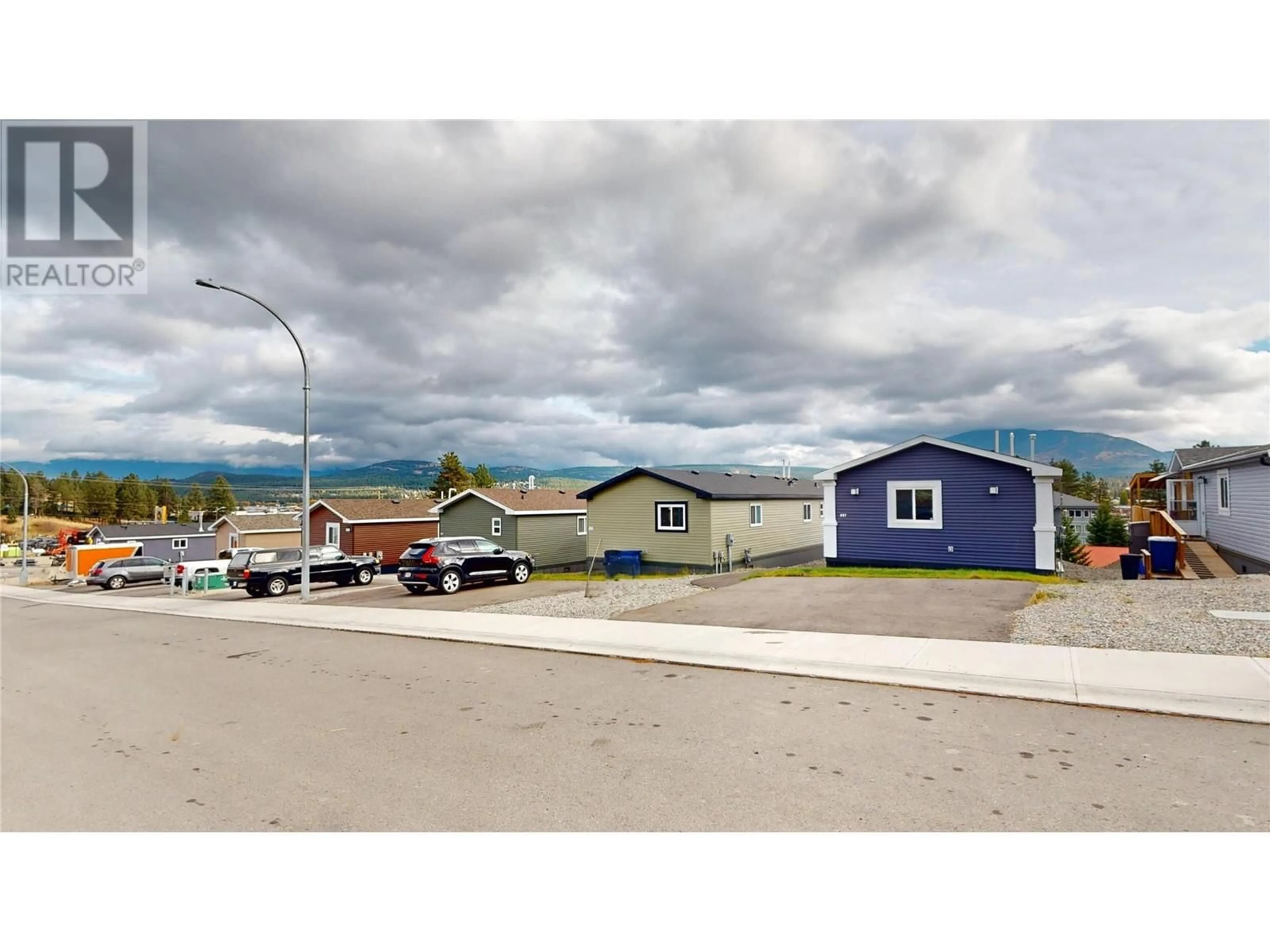 Unknown for 517 PAGURUT  W AVENUE, Cranbrook British Columbia V1C0G5