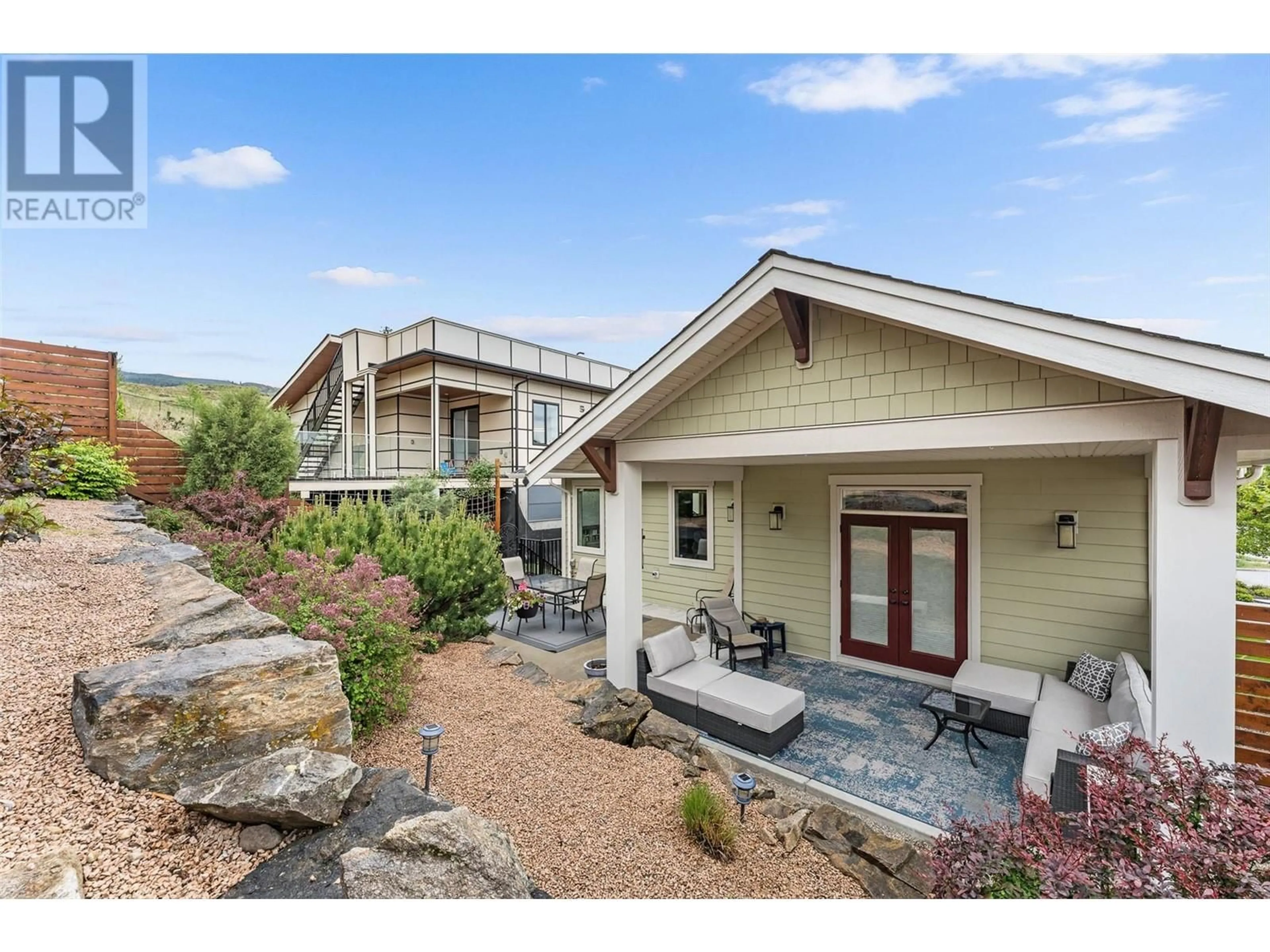 Home with vinyl exterior material, unknown for 5090 TWINFLOWER CRESCENT, Kelowna British Columbia V1W5L8