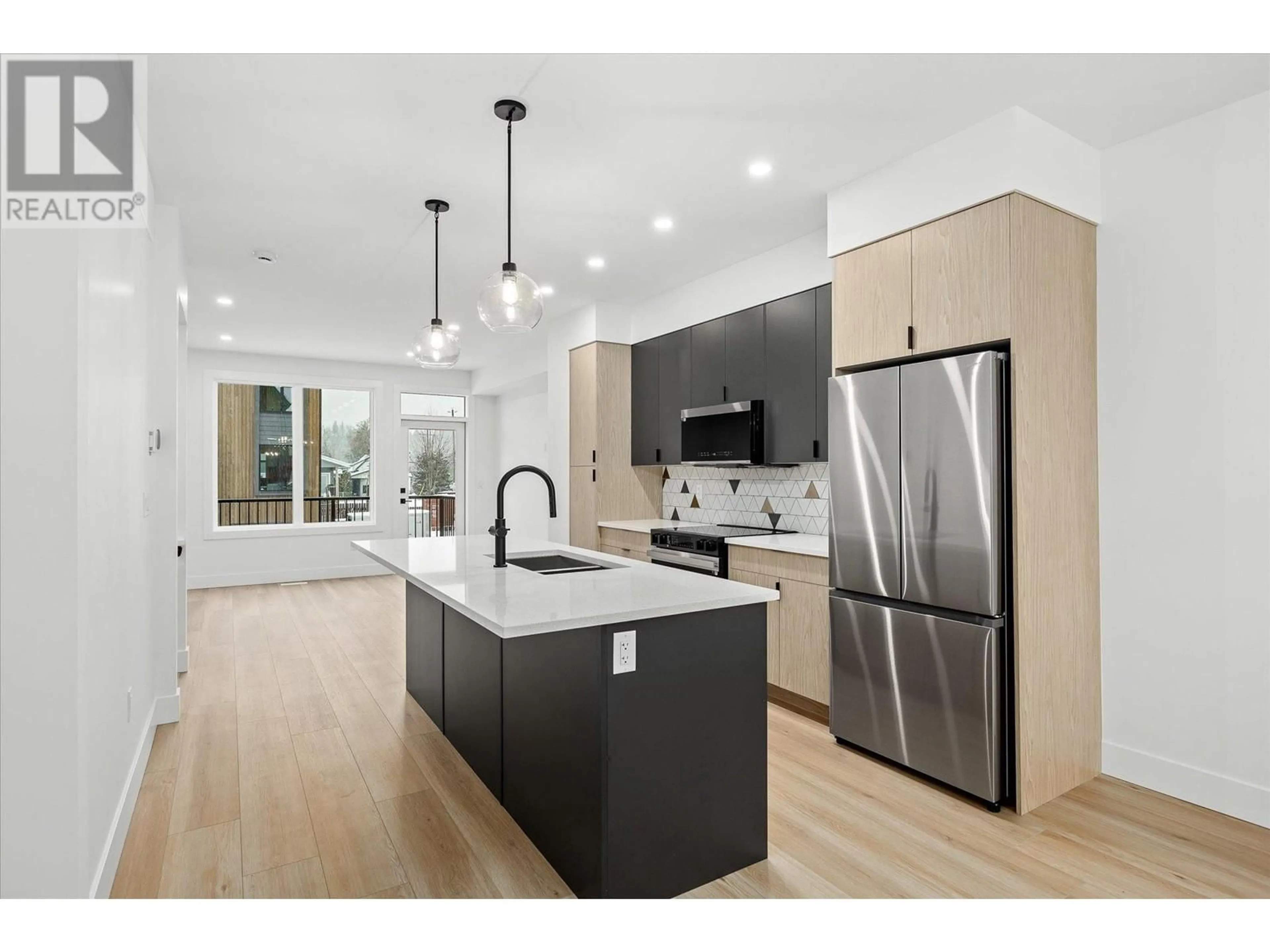 Open concept kitchen, unknown for 9 - 416 HUMBERT STREET, Revelstoke British Columbia V0E2S1