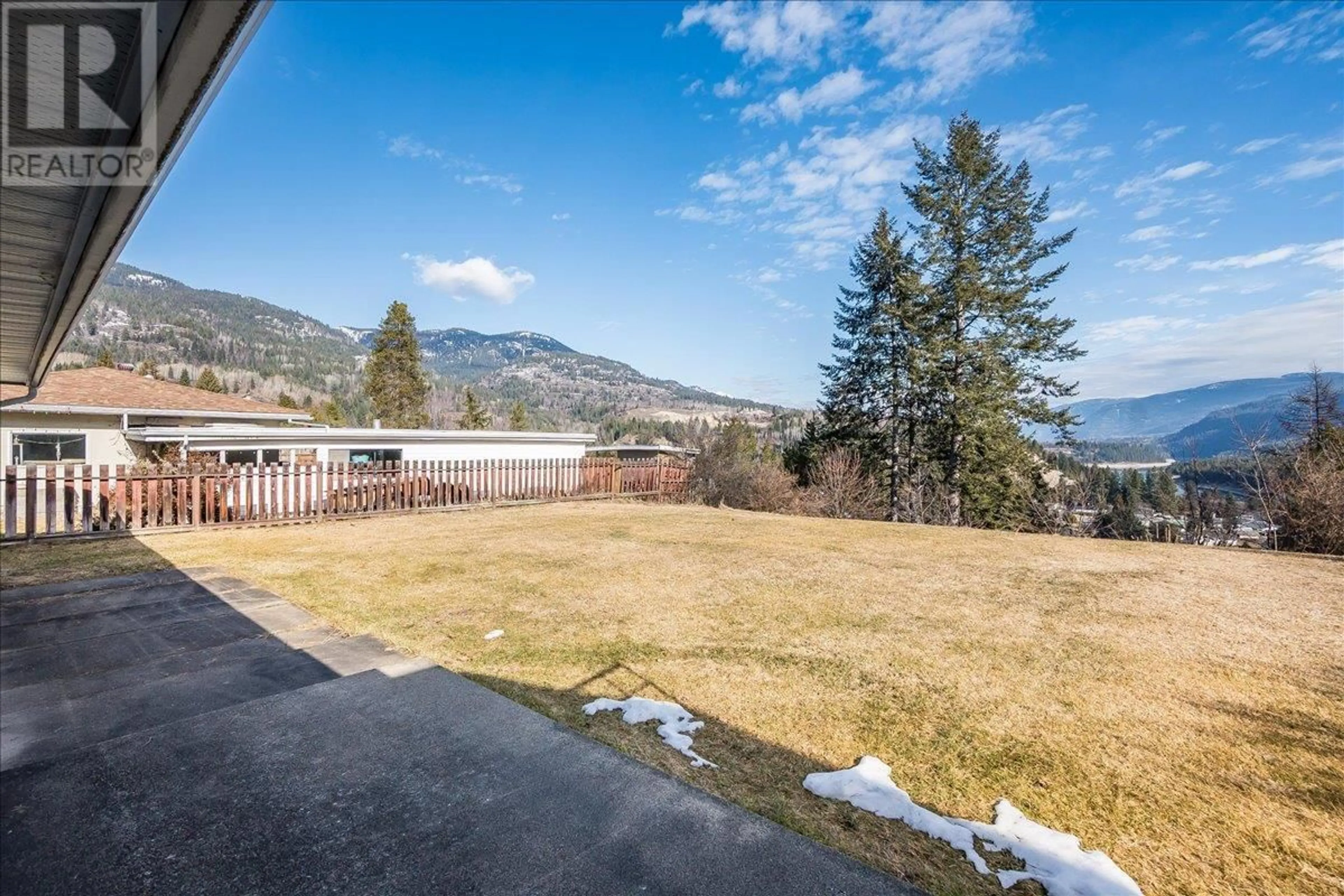 Patio, mountain view for 1309 6TH STREET, Genelle British Columbia V0G1G0
