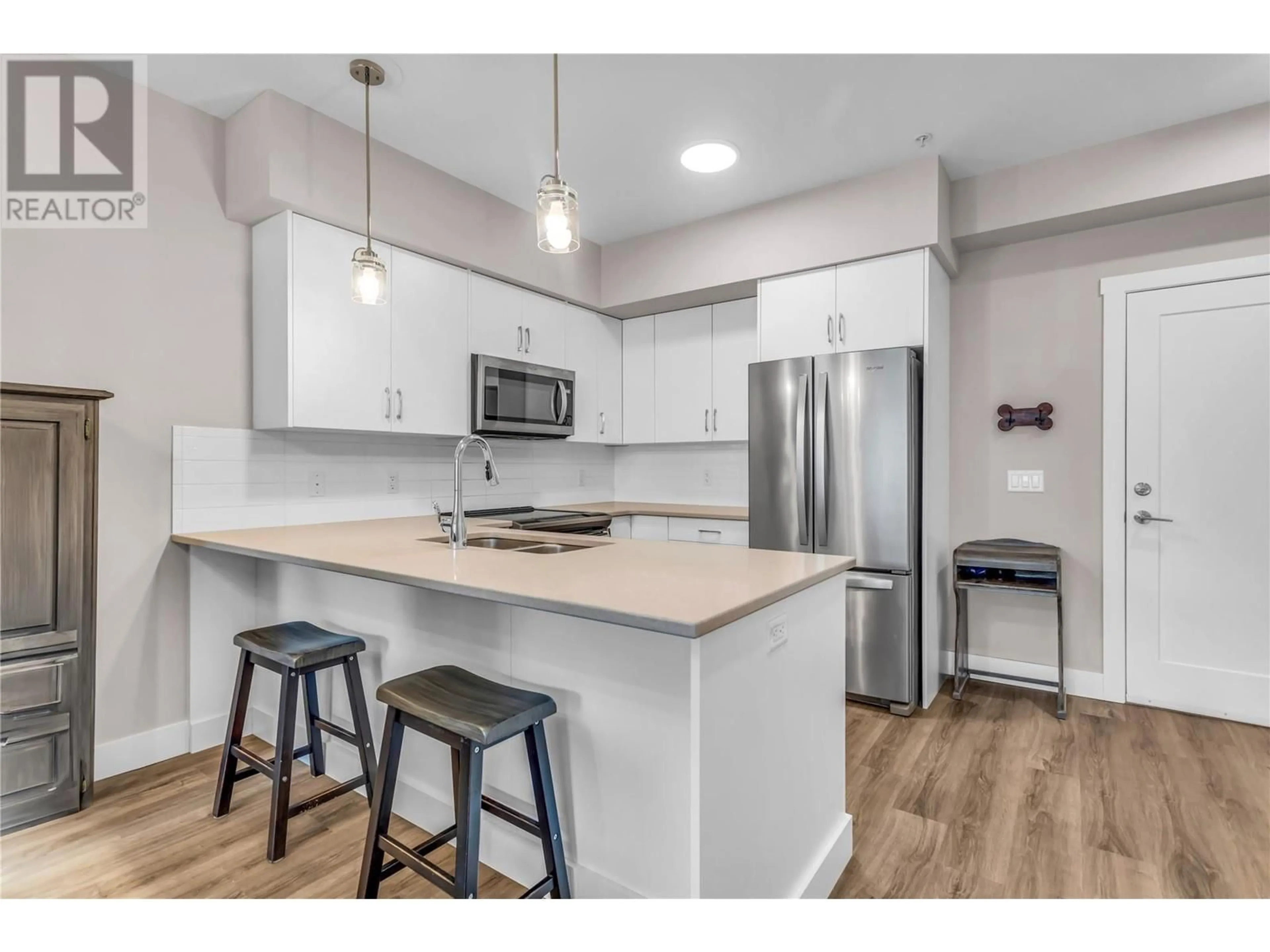 Open concept kitchen, unknown for 204 - 3090 BURTCH ROAD, Kelowna British Columbia V1W5G9