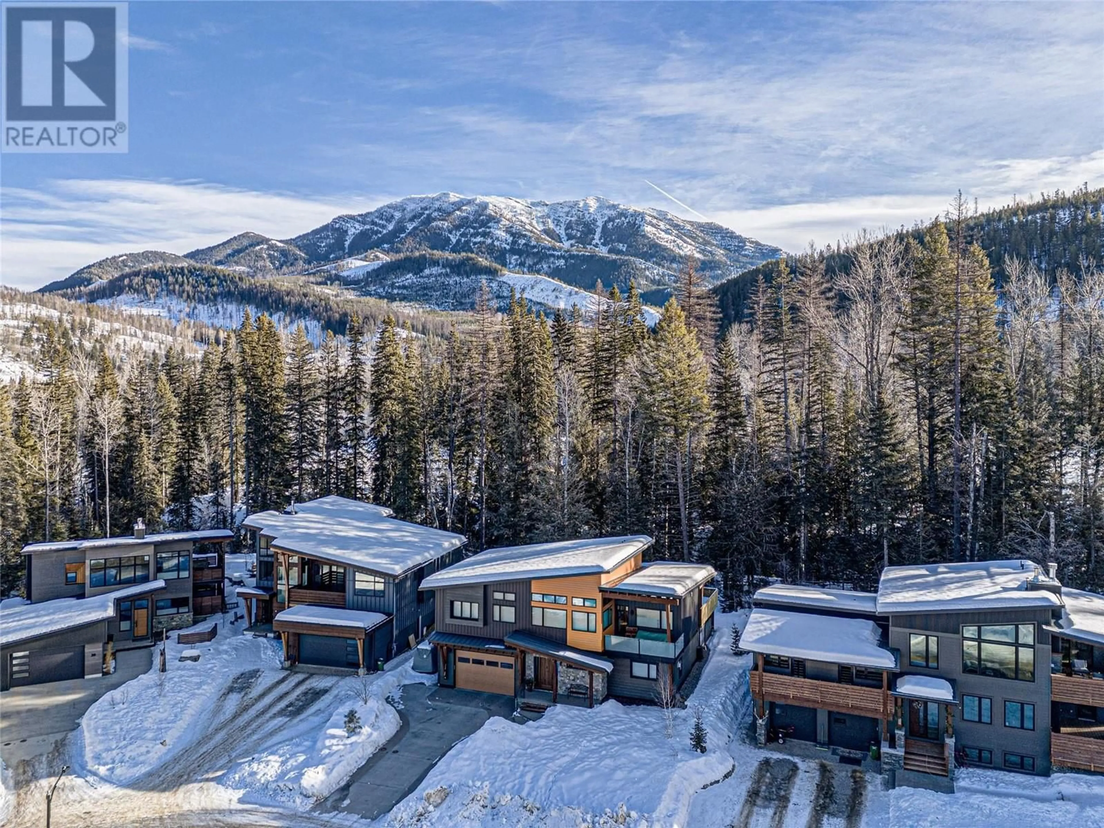 A pic from outside/outdoor area/front of a property/back of a property/a pic from drone, mountain view for 43 Piedmont Drive, Fernie British Columbia V0B1M4