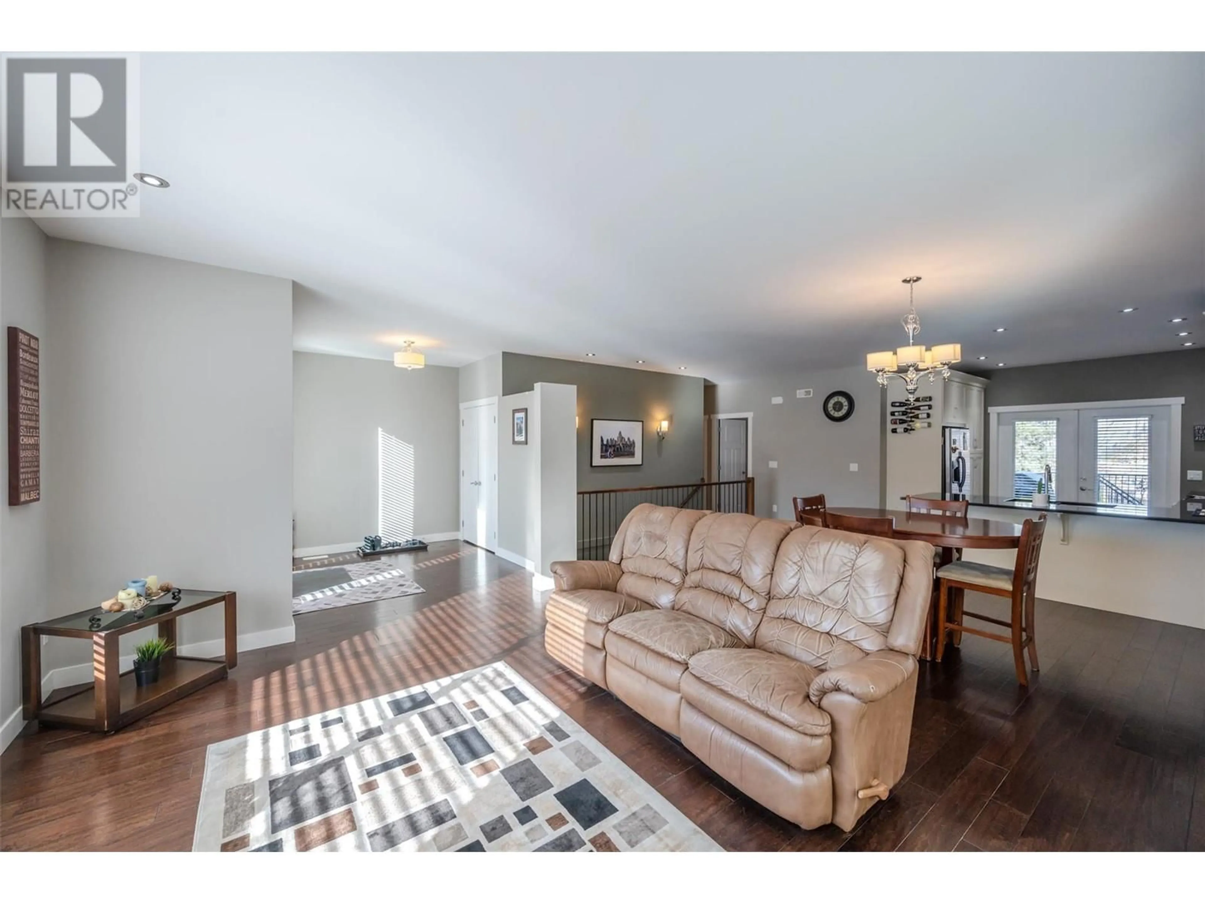 Living room with furniture, unknown for 192 NICOLA PLACE, Summerland British Columbia V0H1Z2