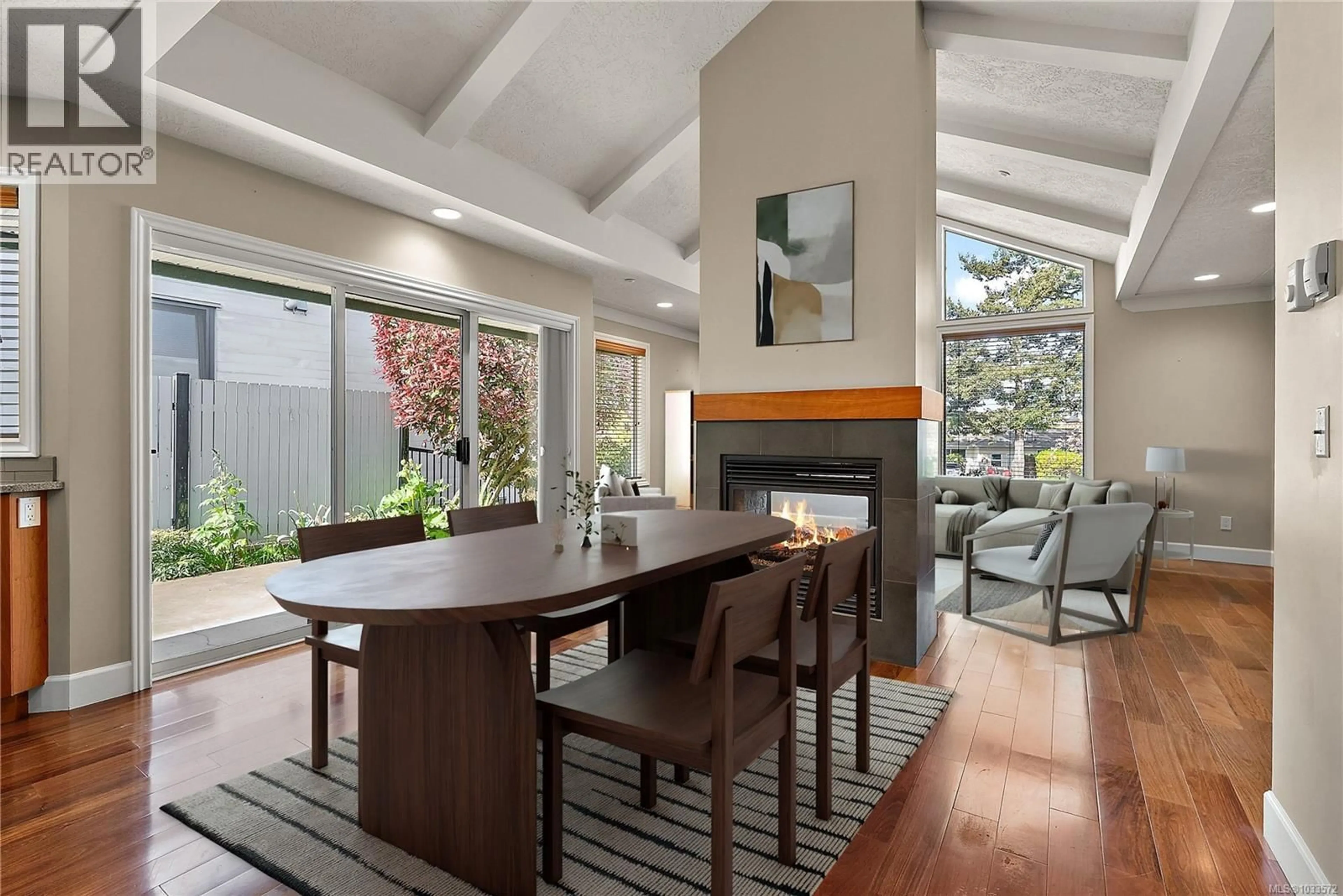 Unknown for 1 - 9675 FIRST STREET, Sidney British Columbia V8L3C8