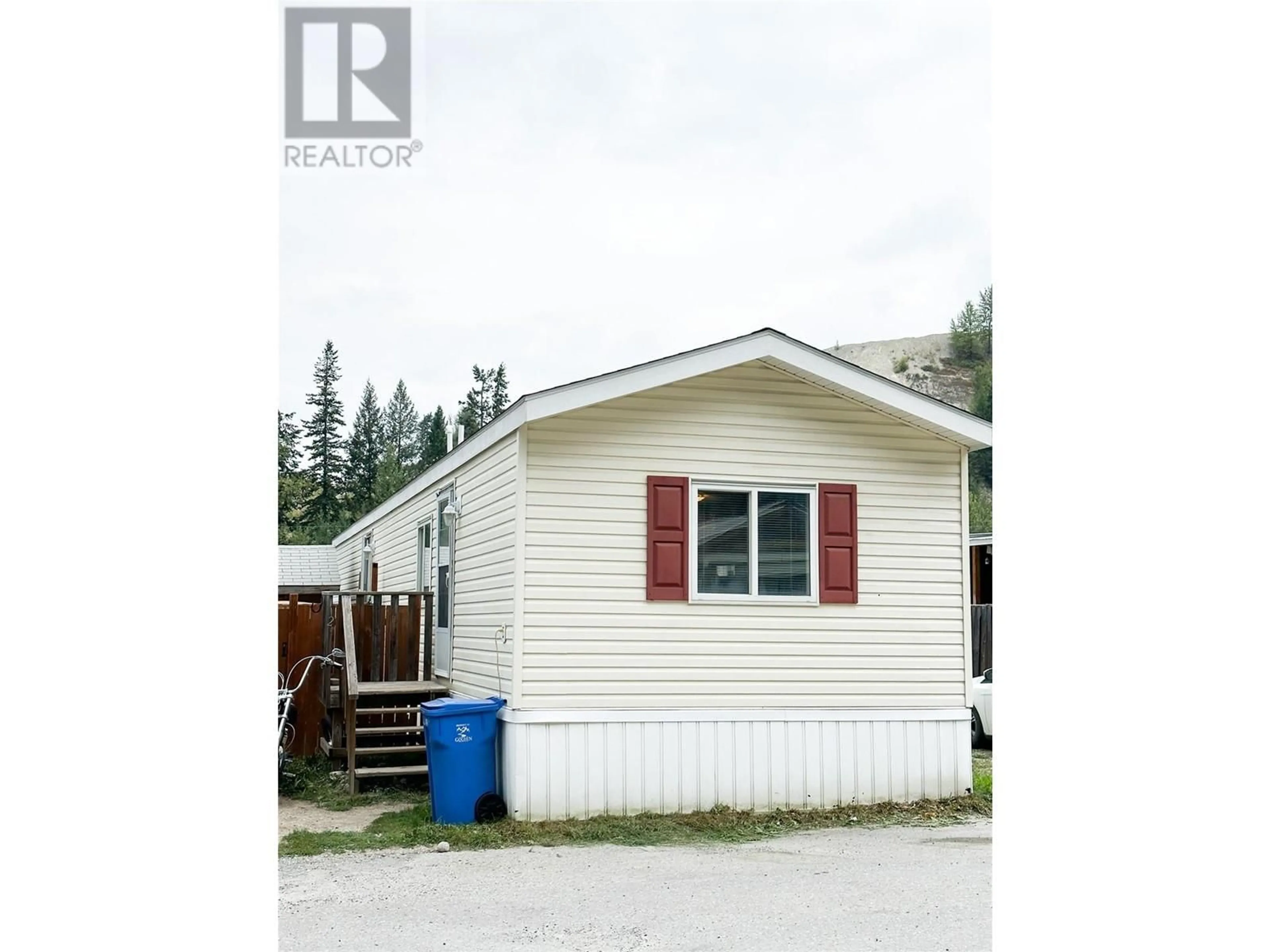 Shed for 1400 12TH Street Unit# 20, Golden British Columbia V0A1H1