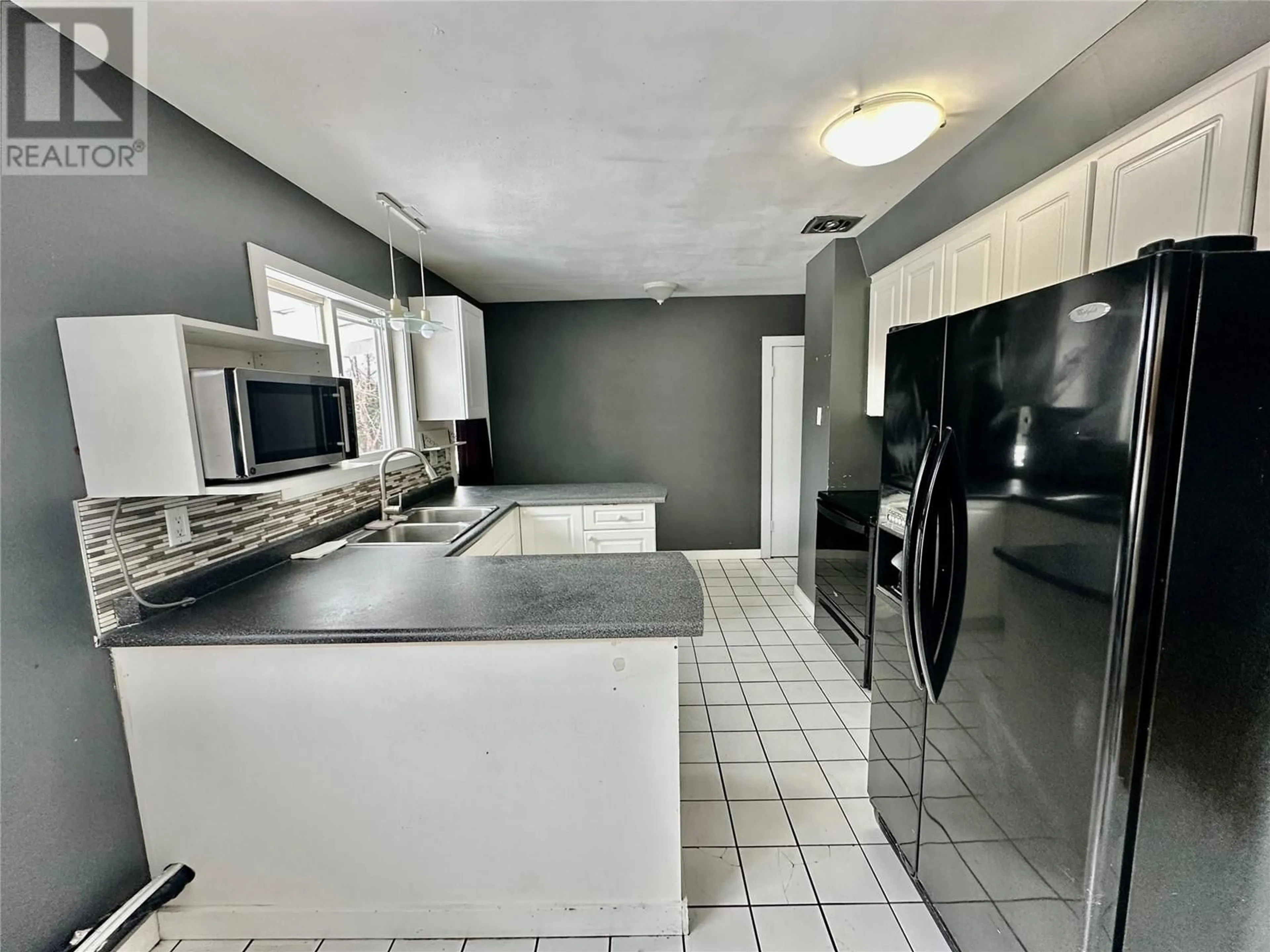 Unknown for 475 HOLLYWOOD ROAD SOUTH, Kelowna British Columbia V1X3T2