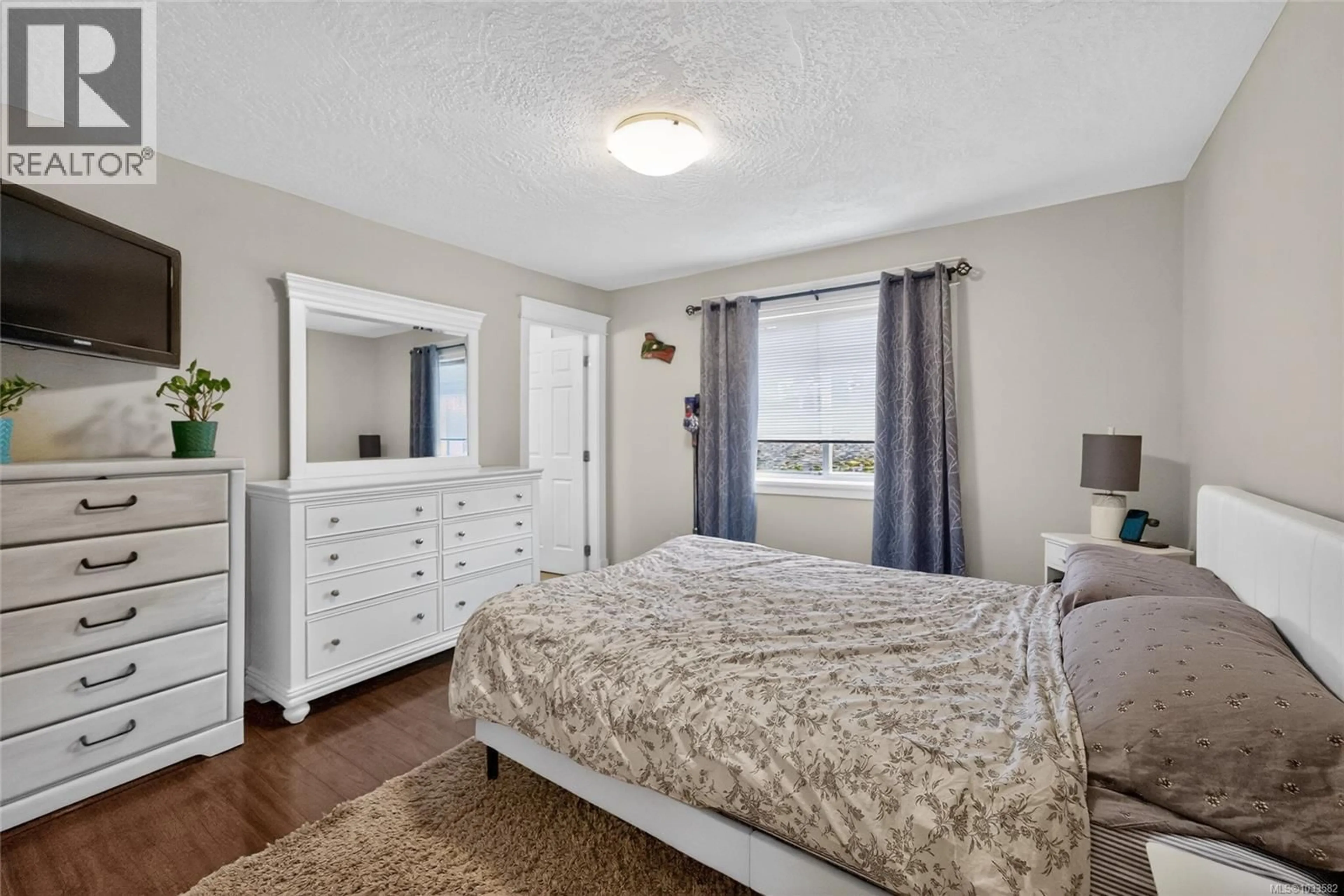 Bedroom with bed, unknown for 5 - 1031 LOMAS ROAD, Duncan British Columbia V9L2N2
