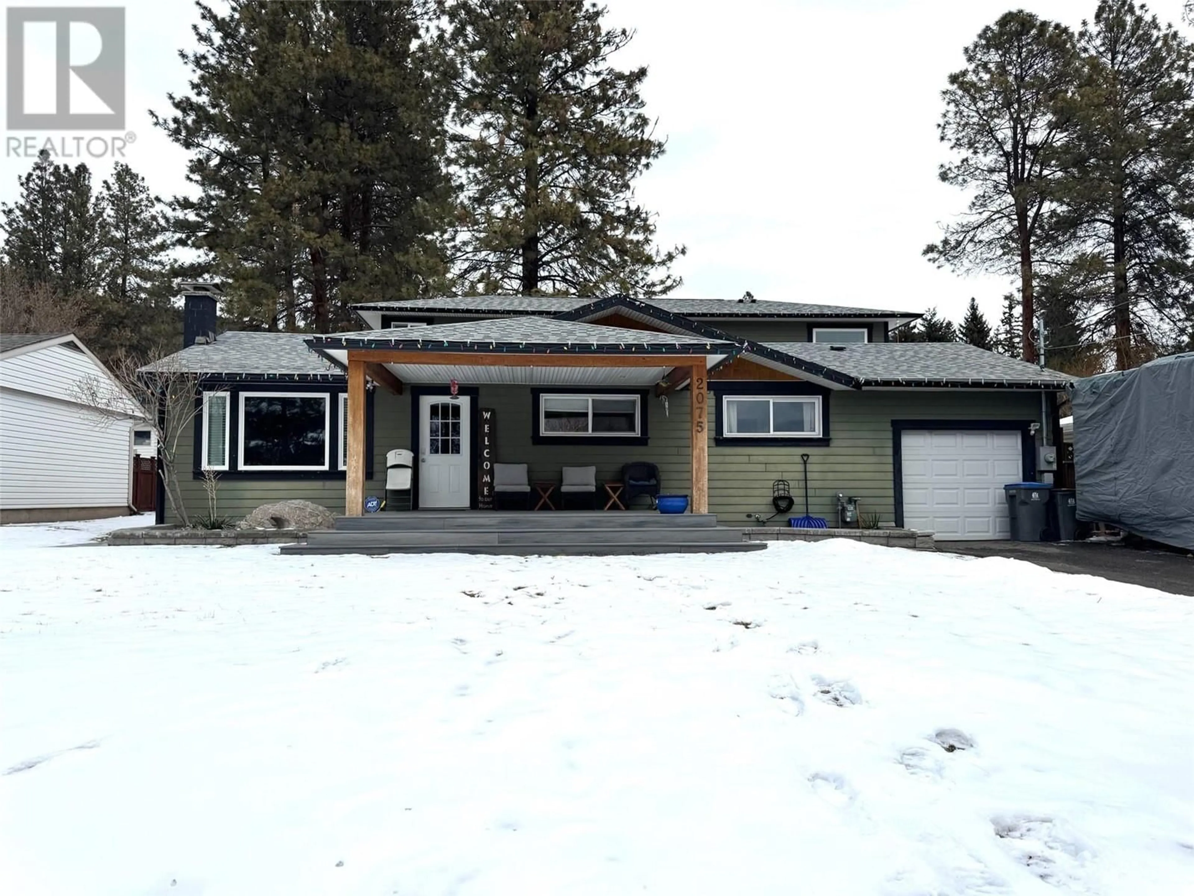 A pic from outside/outdoor area/front of a property/back of a property/a pic from drone, street for 2075 Parker Drive, Merritt British Columbia V1K1J2