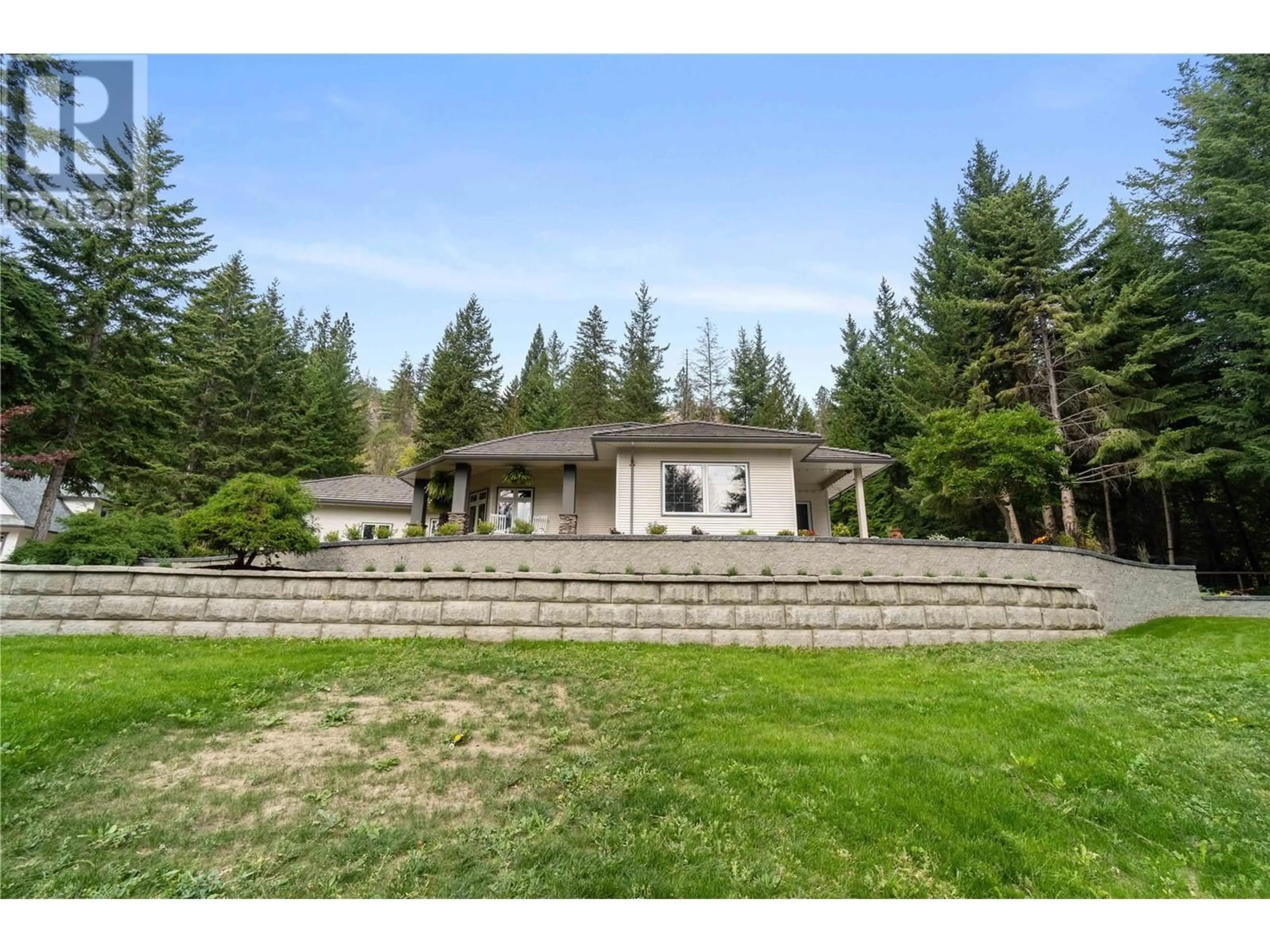 A pic from outside/outdoor area/front of a property/back of a property/a pic from drone, mountain view for 6500 15 Avenue SW Unit# 9, Salmon Arm British Columbia V1E3B3